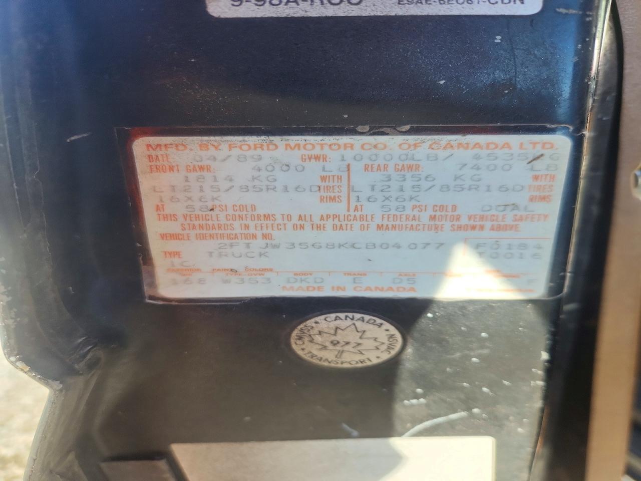 1989 Ford F350 Black vin: 2FTJW35G8KCB04077