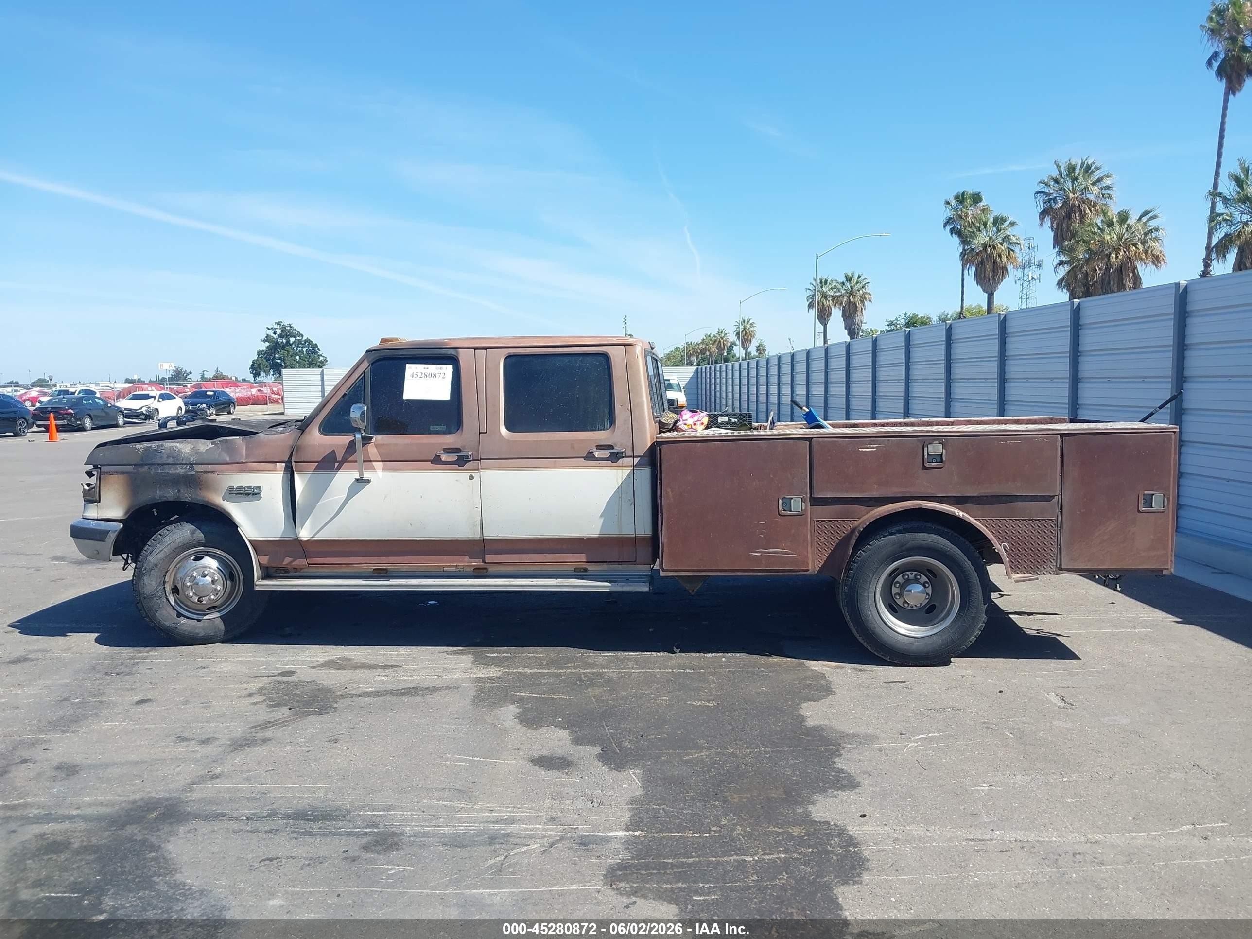 1991 Ford F350   Brown vin: 2FTJW35M7MCA19935