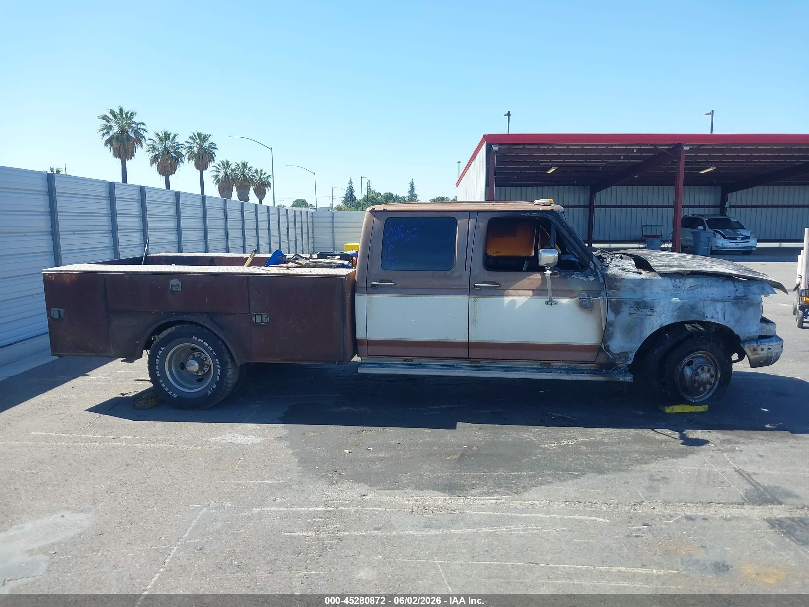 1991 Ford F350   Brown vin: 2FTJW35M7MCA19935