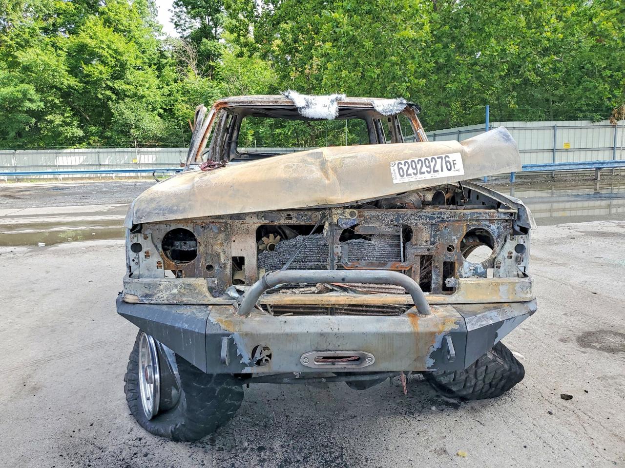 1988 Ford F350 Белый vin: 2FTJW36G2JCB18697