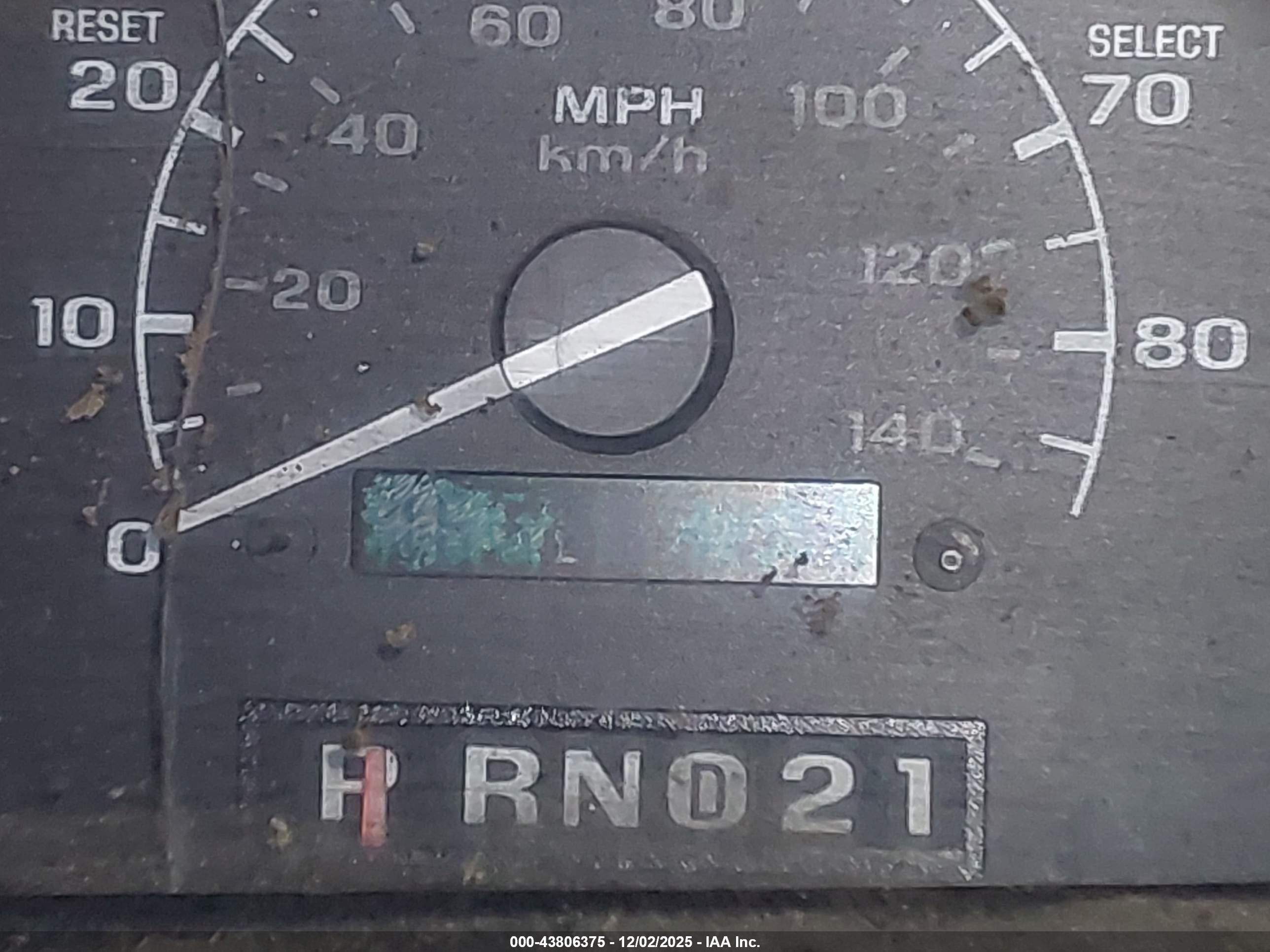 1993 Ford F350   White vin: 2FTJW36G8PCA05829