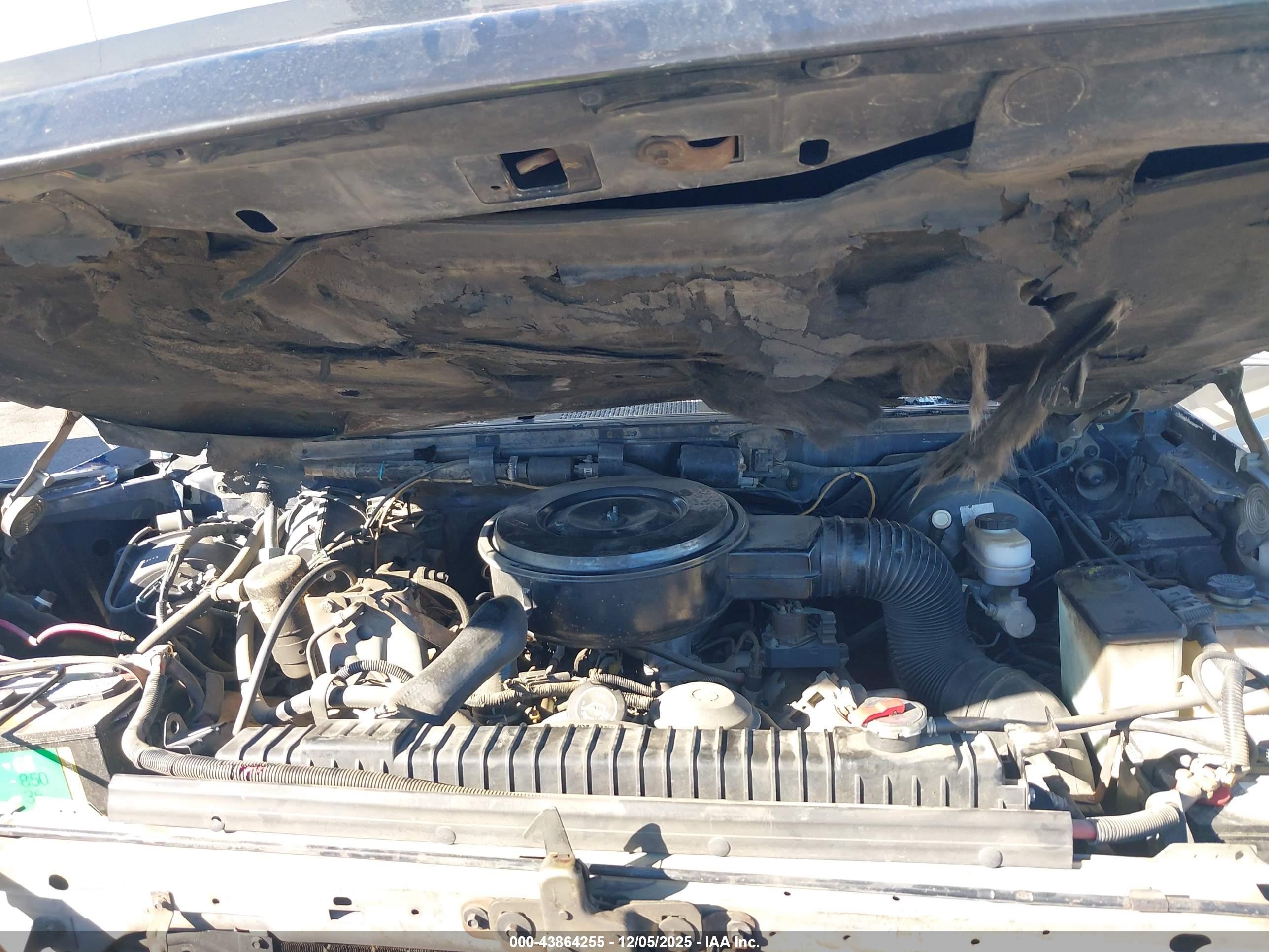 1993 Ford F350   Серый vin: 2FTJW36MXPCA62913