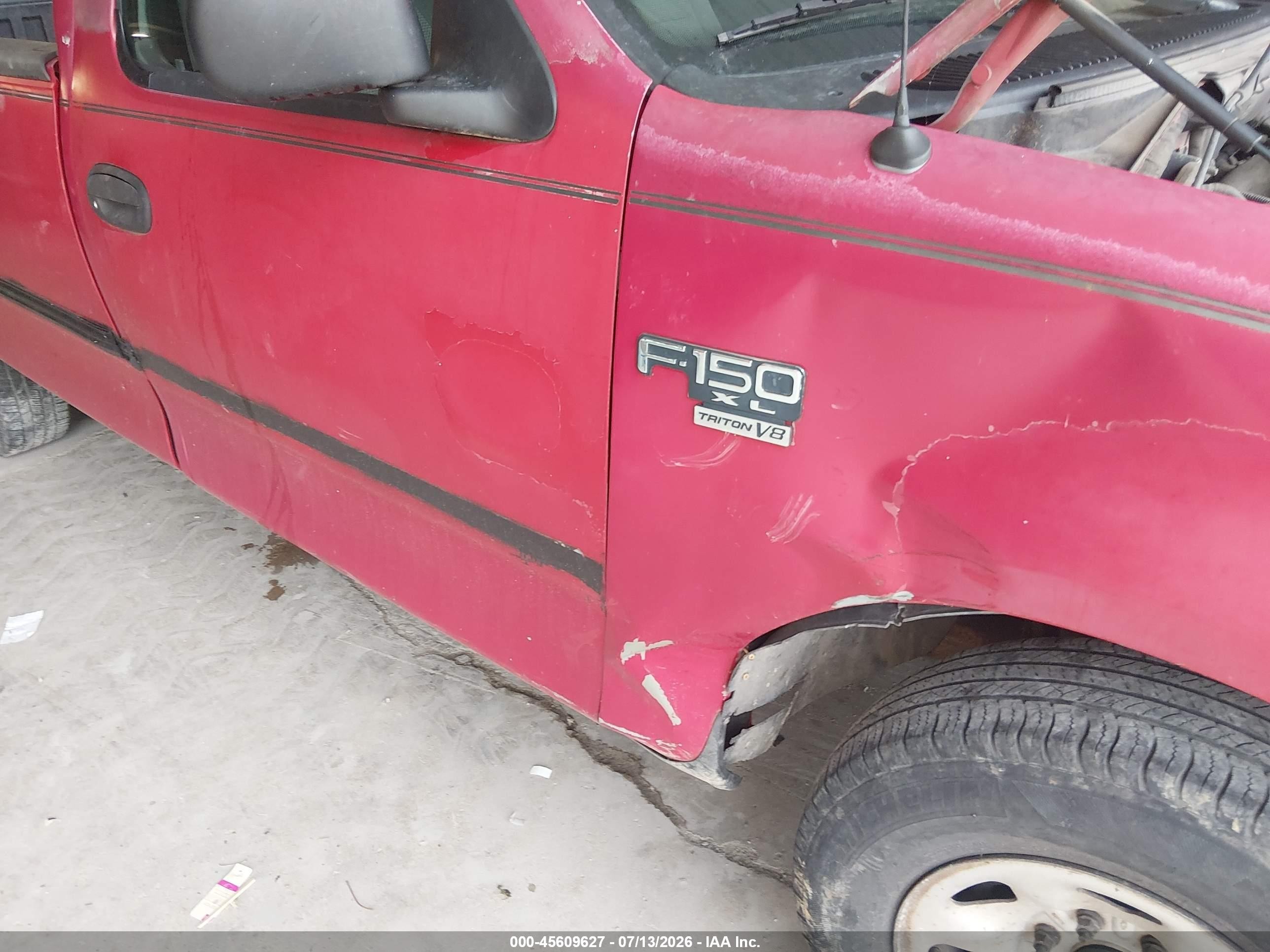 2002 Ford F-150 Xl/xlt Red vin: 2FTPF17L82CA92232