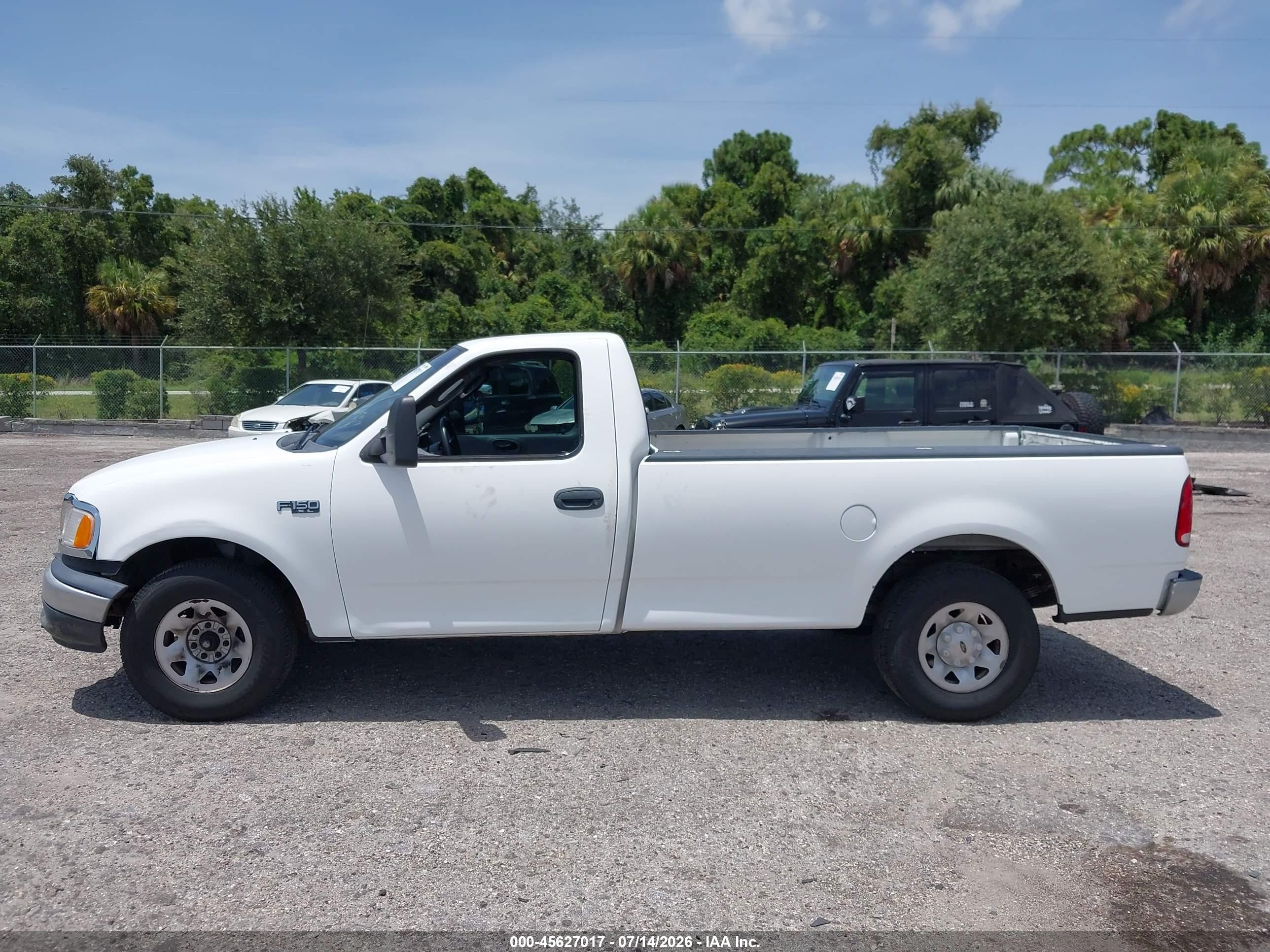 2003 Ford F-150 Xl/xlt White vin: 2FTPF17L93CA90524