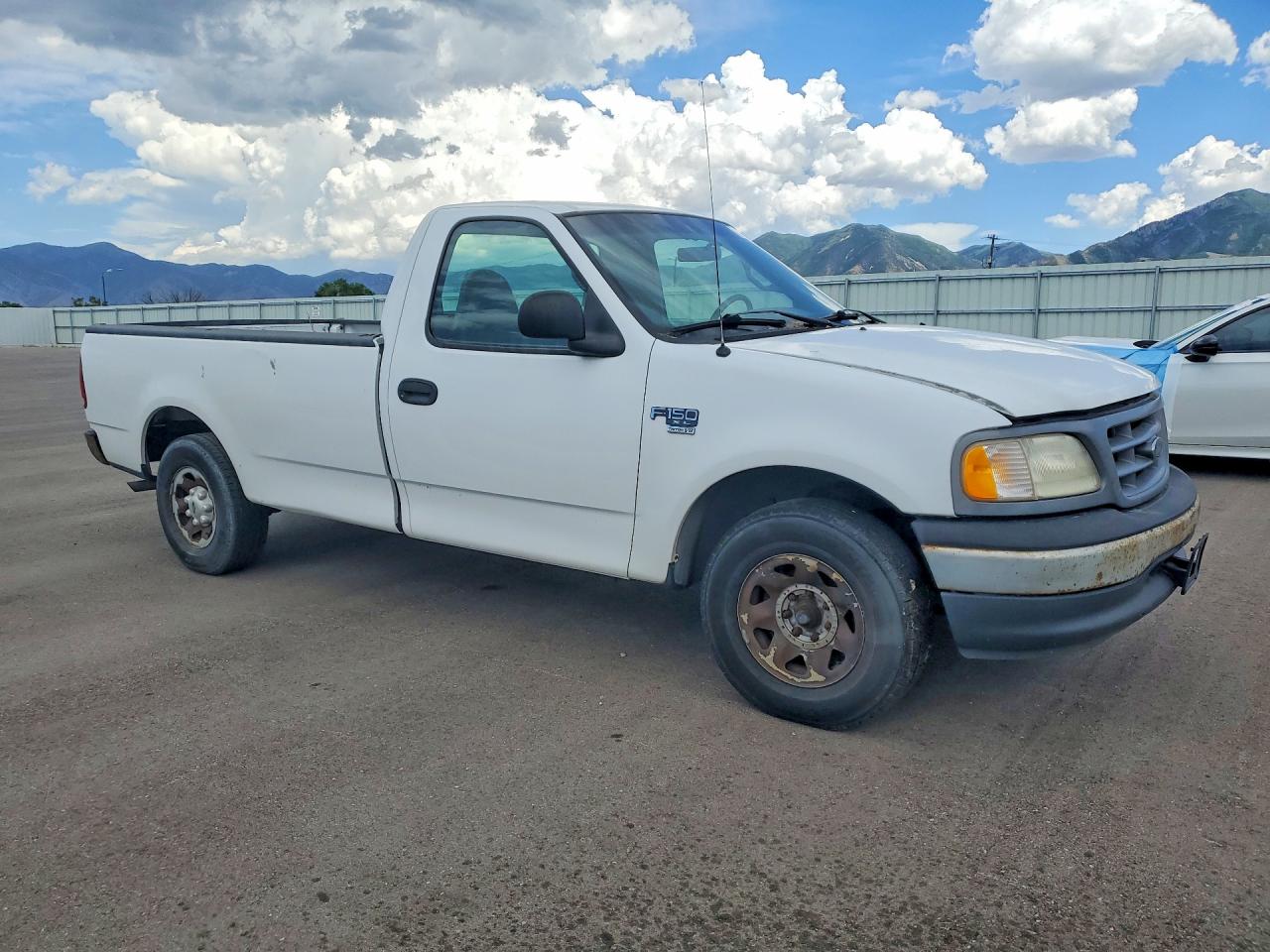 2001 Ford F-150 White vin: 2FTPF17Z61CA75710