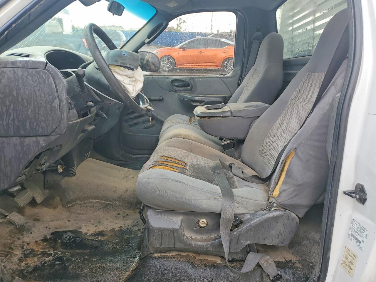2003 Ford F150 White vin: 2FTPF17Z93CB11103