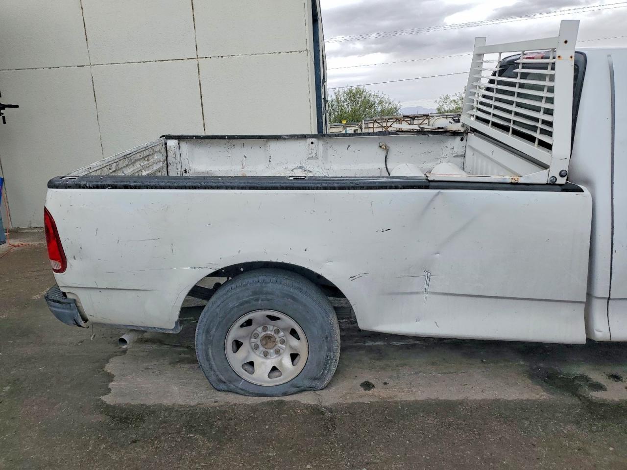 2003 Ford F150 White vin: 2FTPF17Z93CB11103