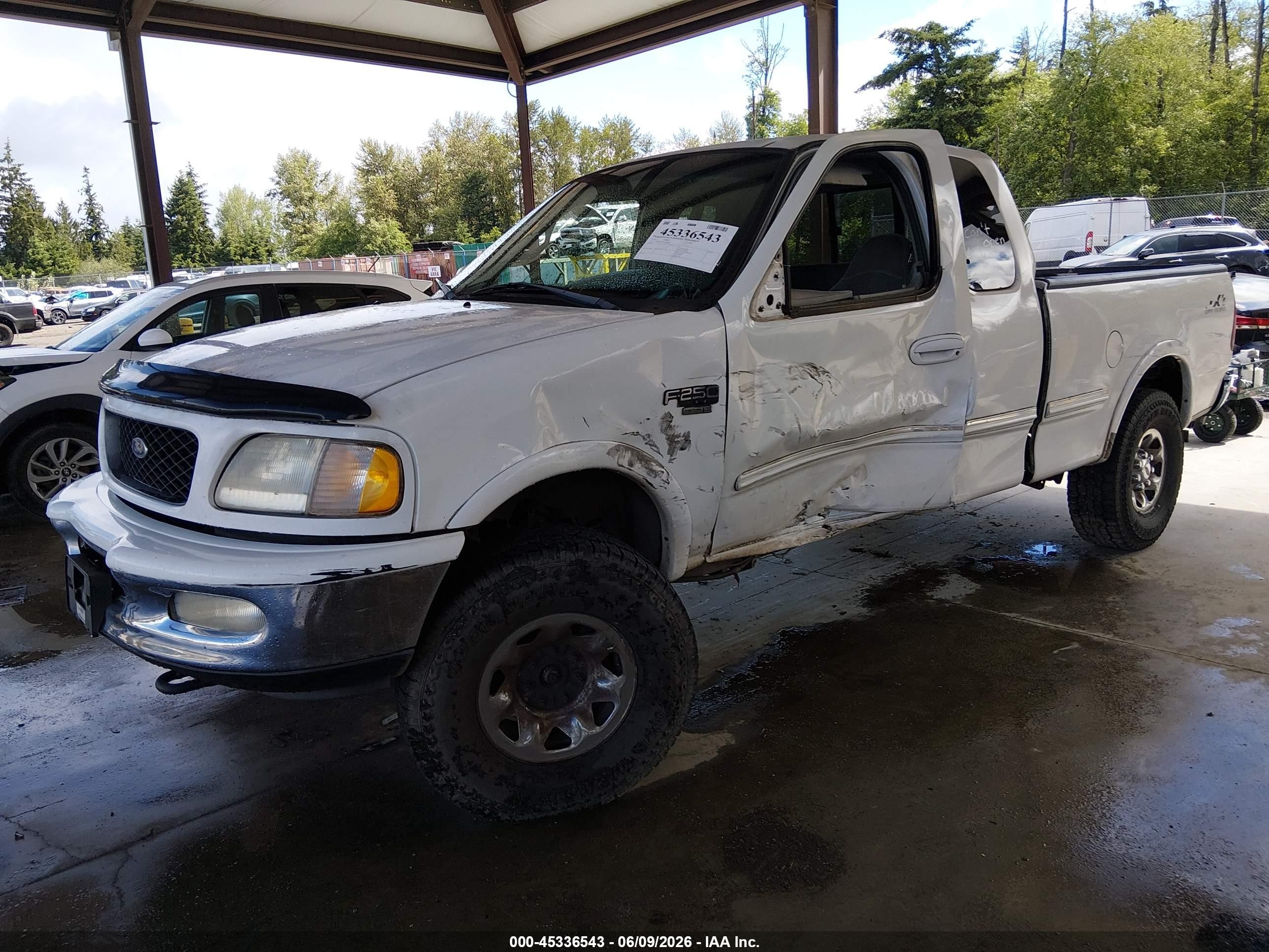 1998 Ford F-250 Lariat/standard/xl/xlt White vin: 2FTPX28L5WCA90672