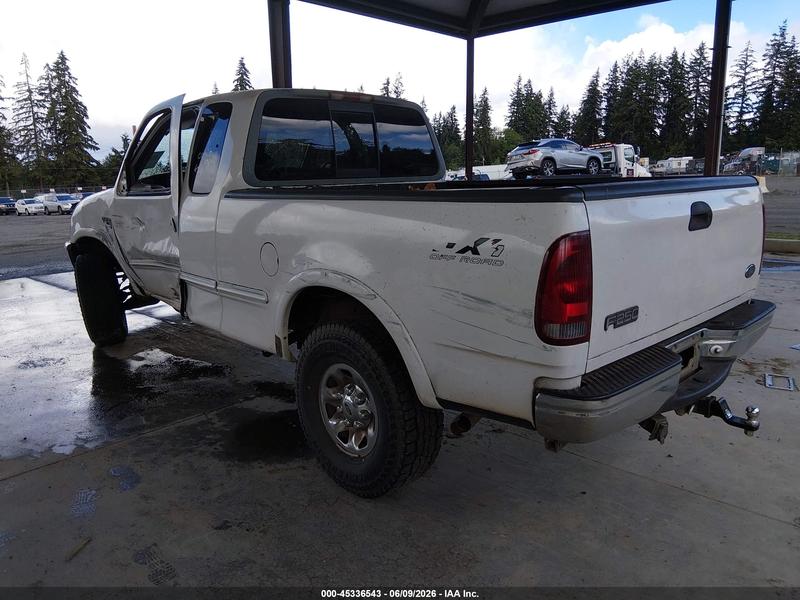 1998 Ford F-250 Lariat/standard/xl/xlt White vin: 2FTPX28L5WCA90672