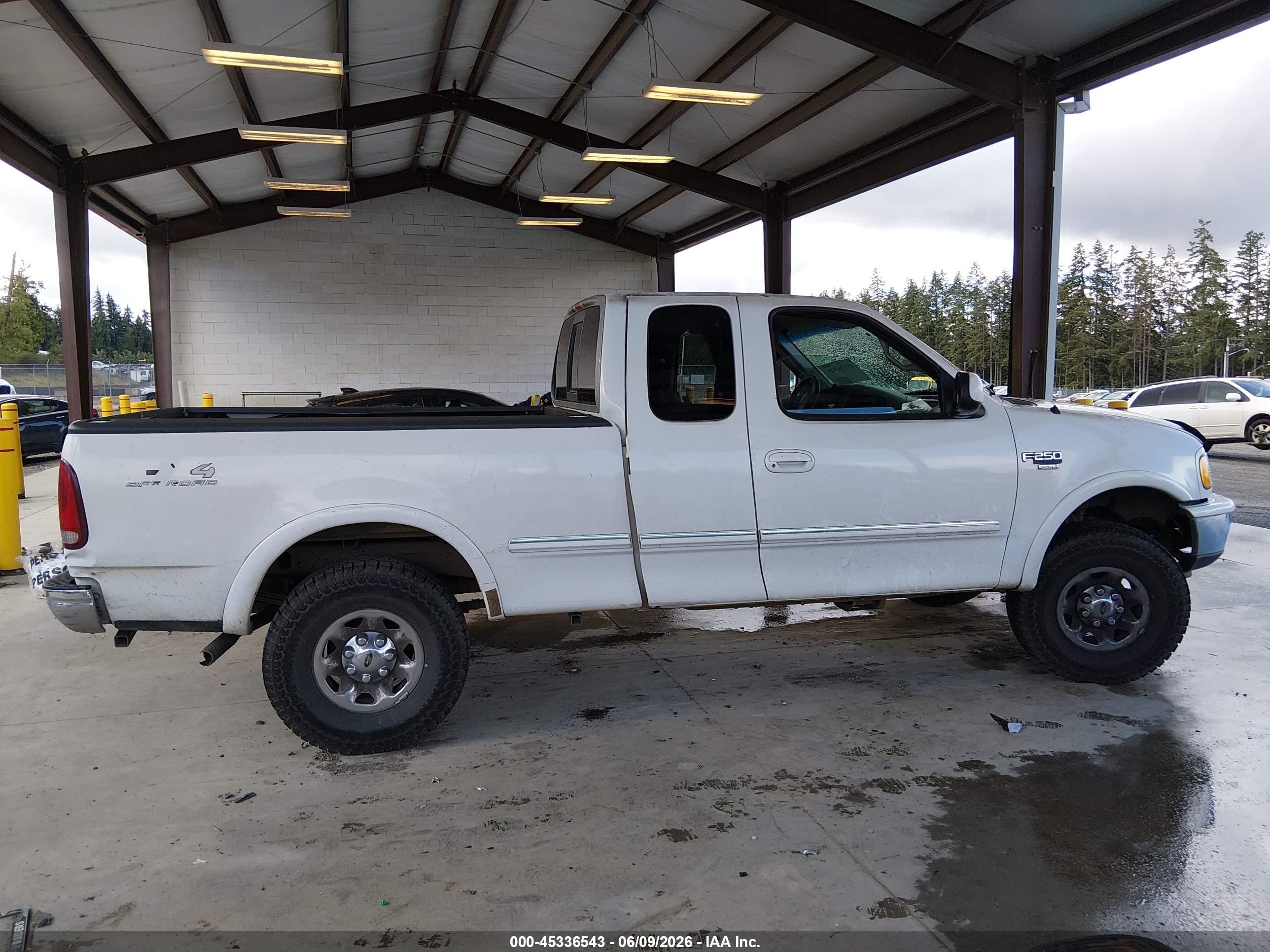 1998 Ford F-250 Lariat/standard/xl/xlt White vin: 2FTPX28L5WCA90672