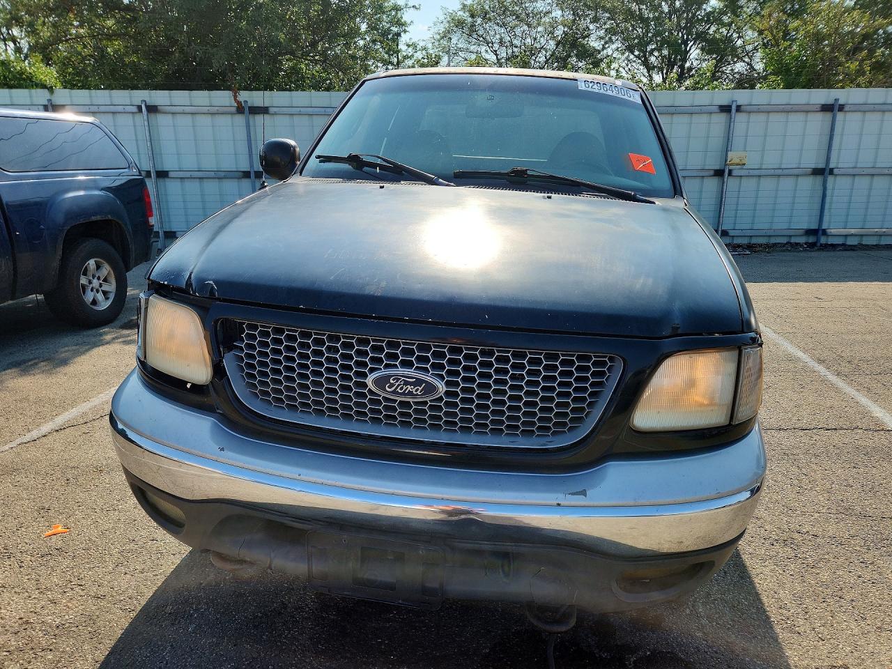 1999 Ford F250 Black vin: 2FTPX28L8XCA88285