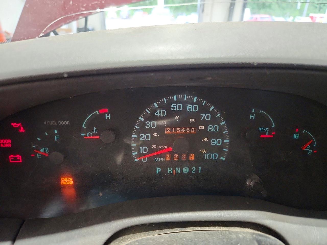 1998 Ford F250 Burgundy vin: 2FTPX28L9WCA36758