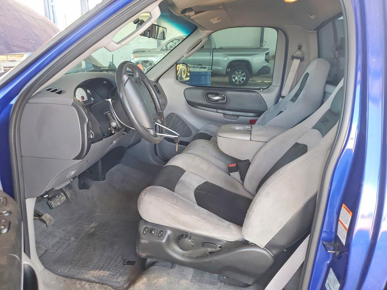 2004 Ford F150 Svt Lightning Blue vin: 2FTRF07334CA49262
