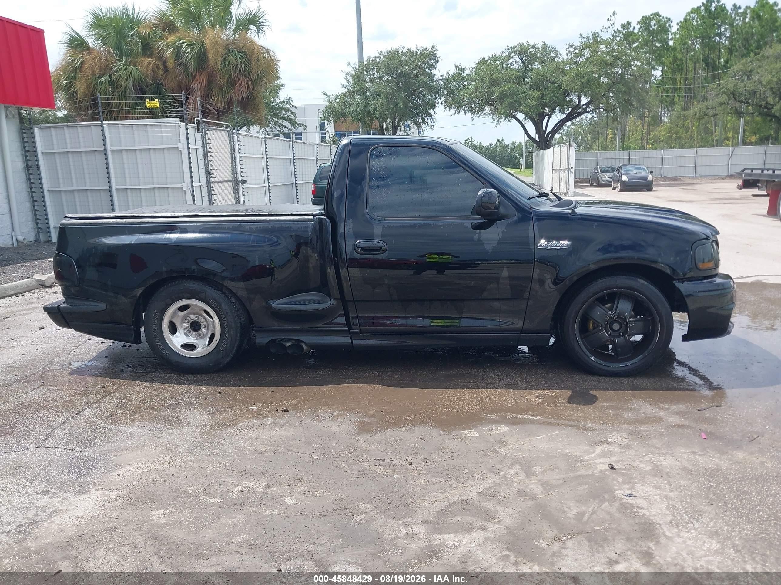 2003 Ford F-150 Lightning Black vin: 2FTRF07363CA77202