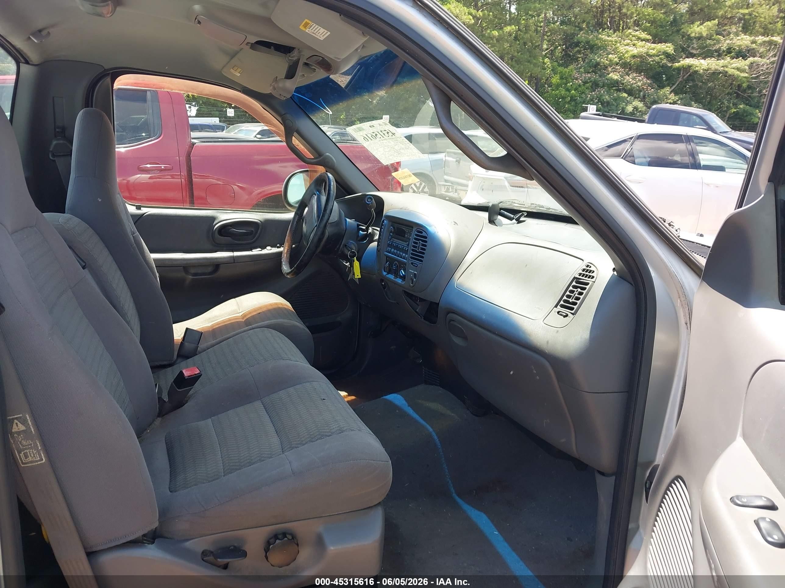 2001 Ford F-150 Xl/xlt Silver vin: 2FTRF07W01CA86601