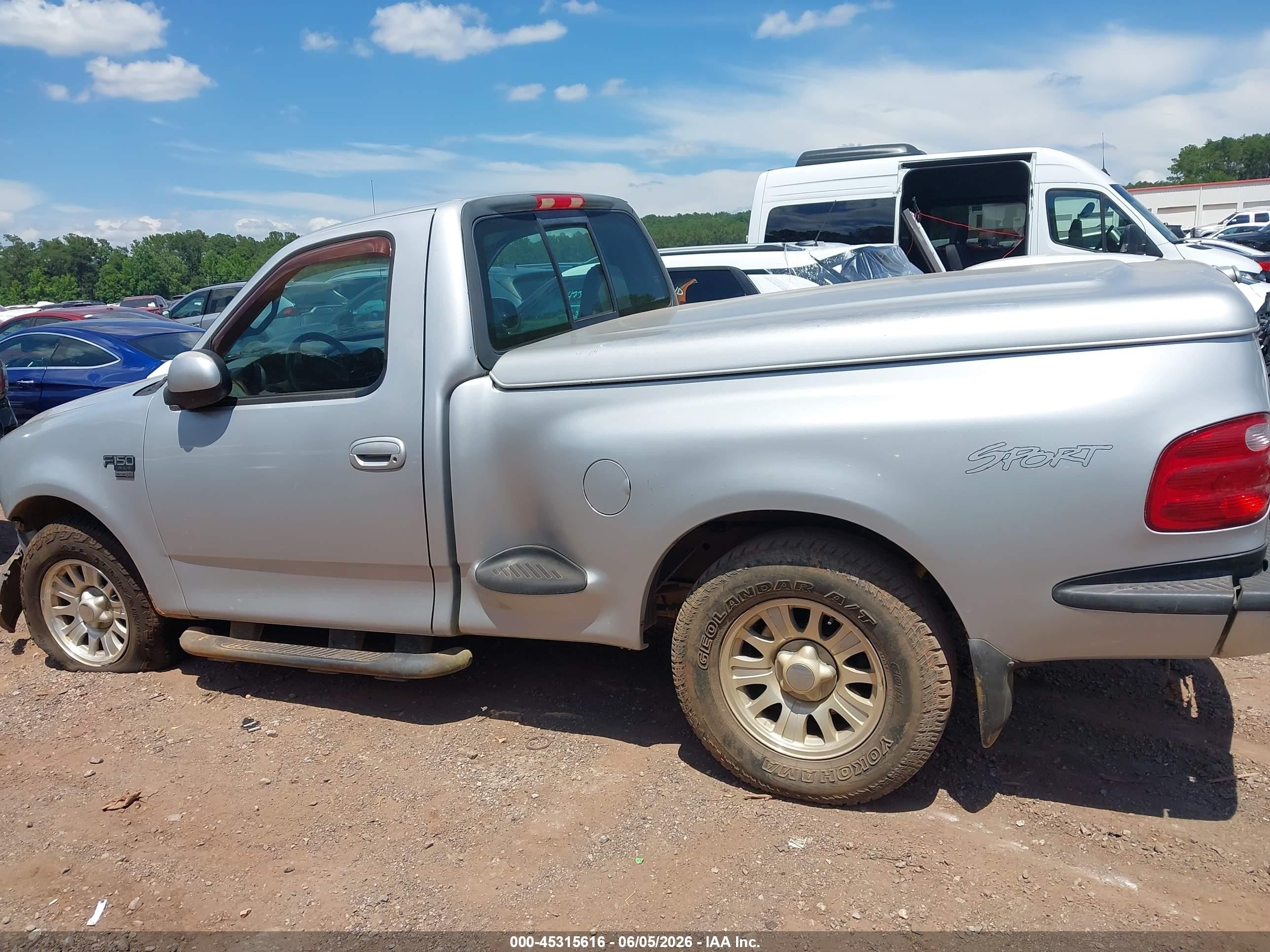 2001 Ford F-150 Xl/xlt Silver vin: 2FTRF07W01CA86601