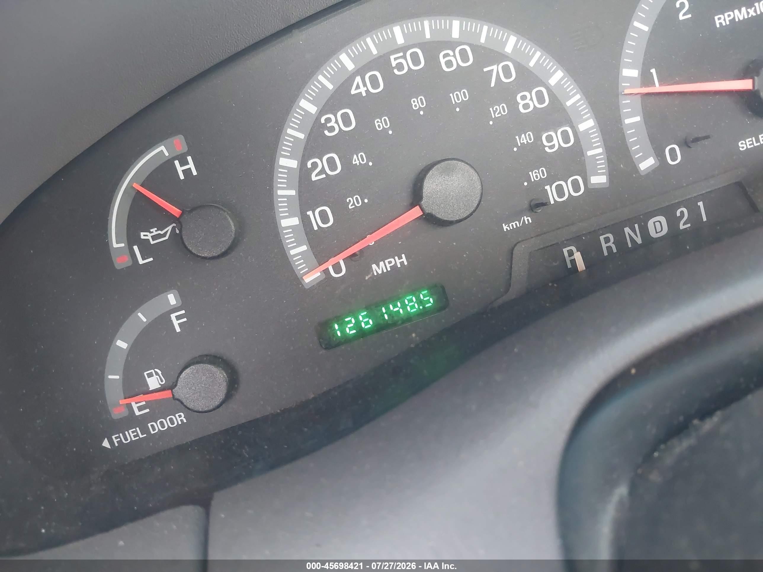 2001 Ford F-150 Xl/xlt Red vin: 2FTRF08LX1CA62293