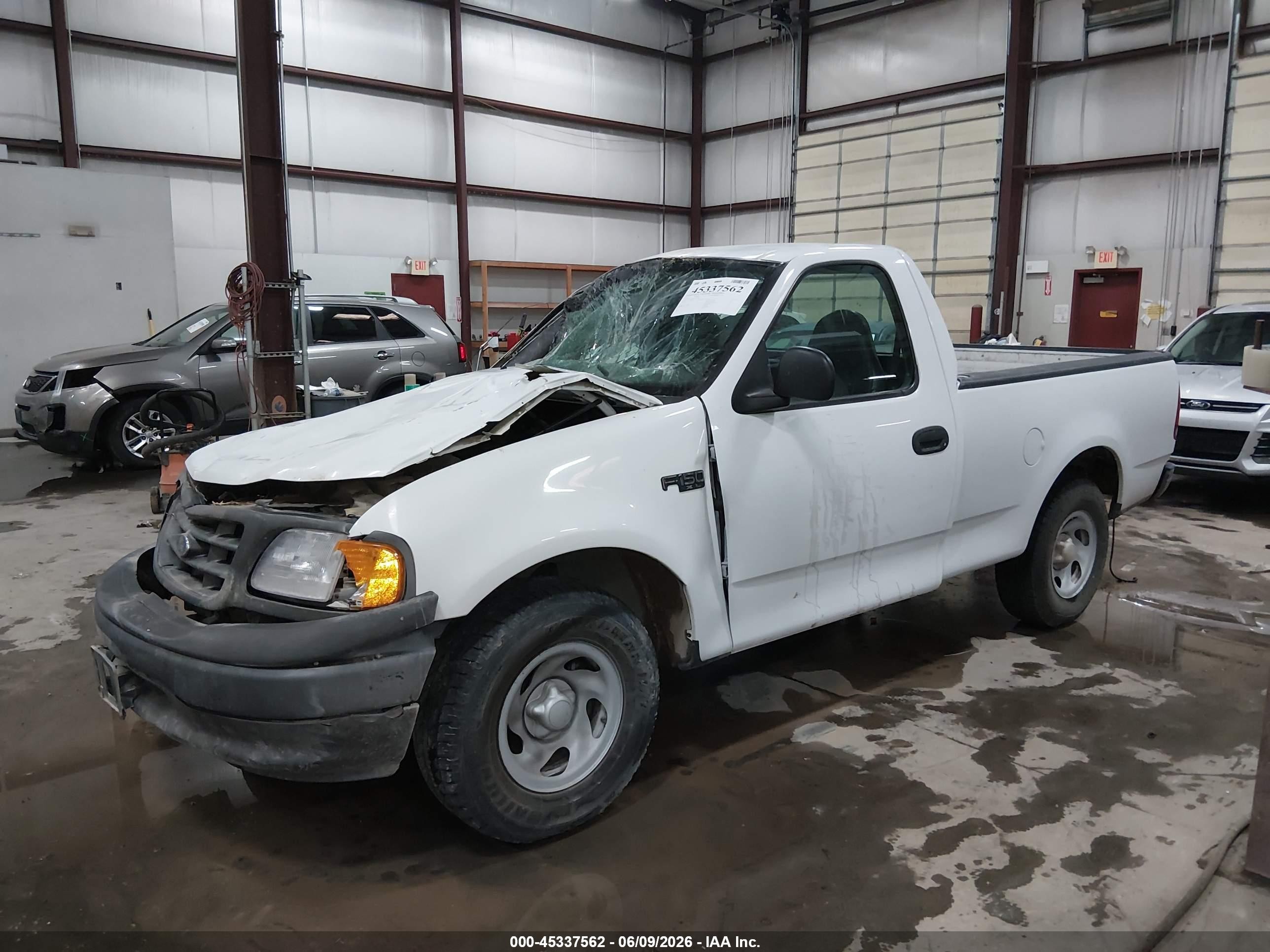 2004 Ford F-150 Heritage Xl/xlt White vin: 2FTRF17204CA86590