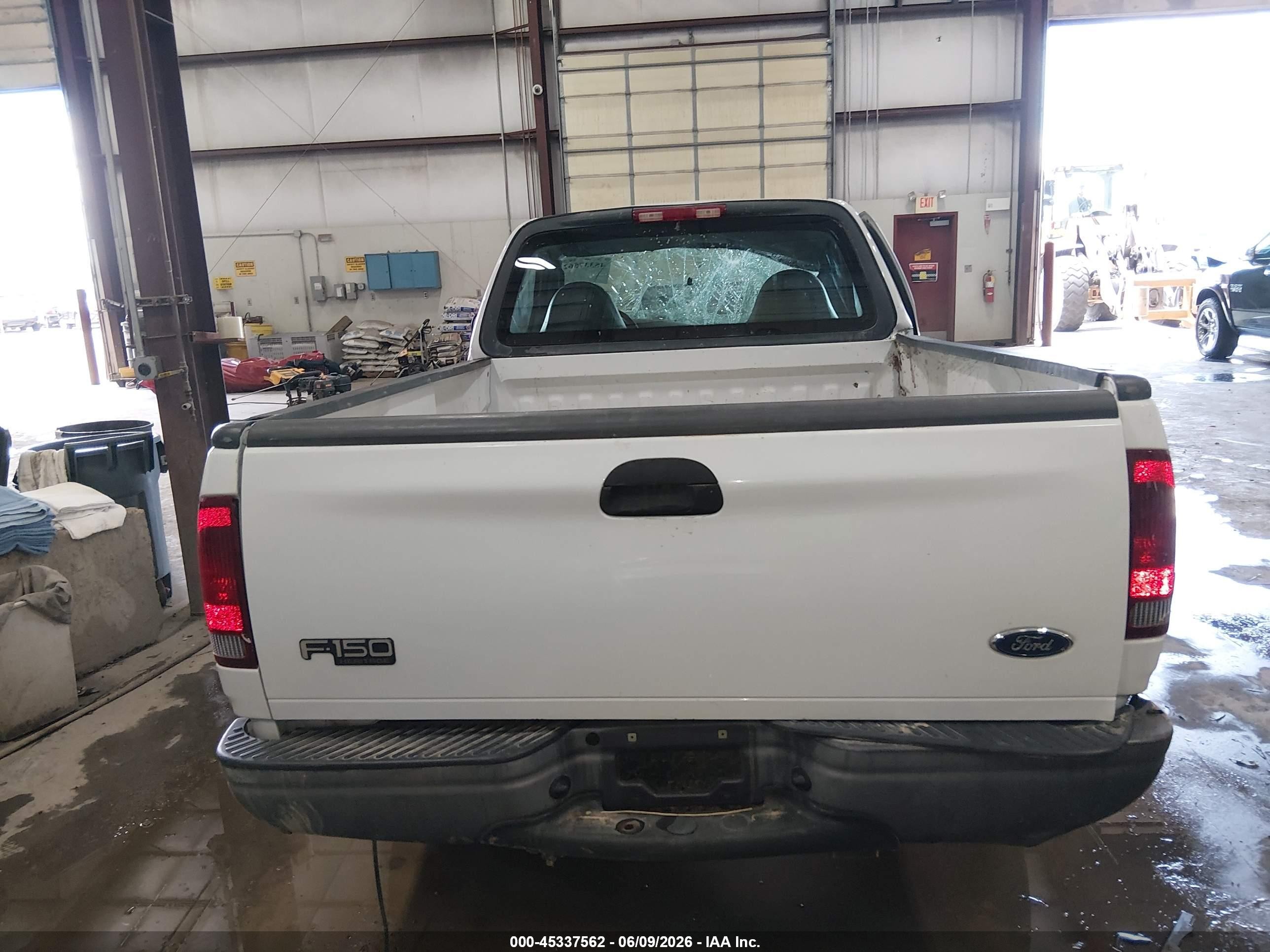 2004 Ford F-150 Heritage Xl/xlt White vin: 2FTRF17204CA86590