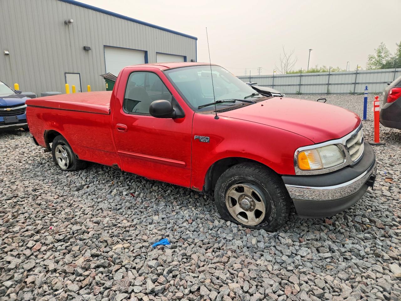 2003 Ford F150 Красный vin: 2FTRF17213CA58814