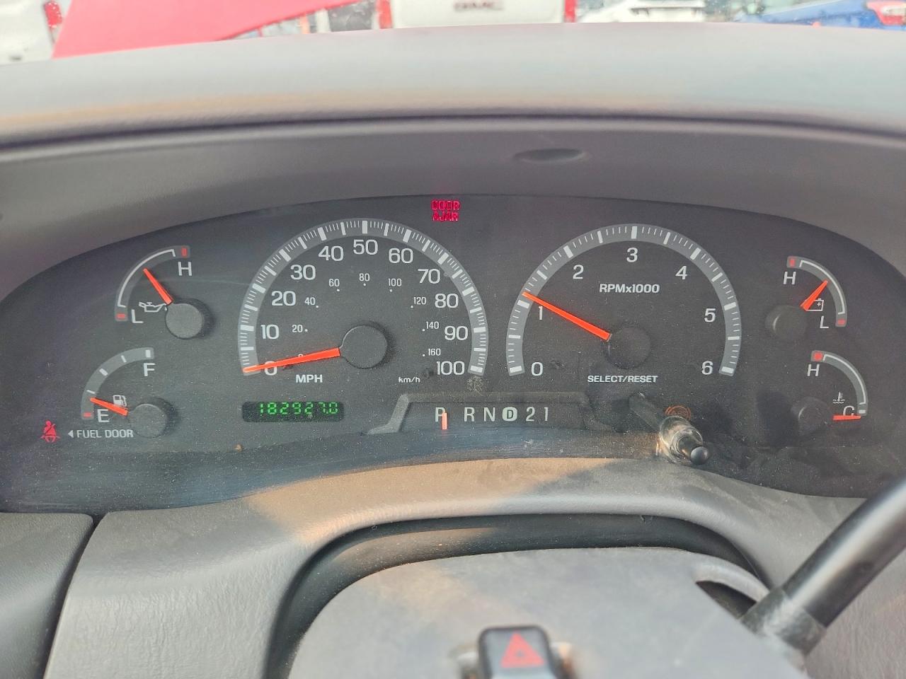 2003 Ford F150 Красный vin: 2FTRF17213CA58814