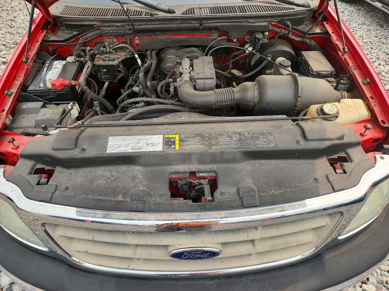 2003 Ford F150 Красный vin: 2FTRF17213CA58814