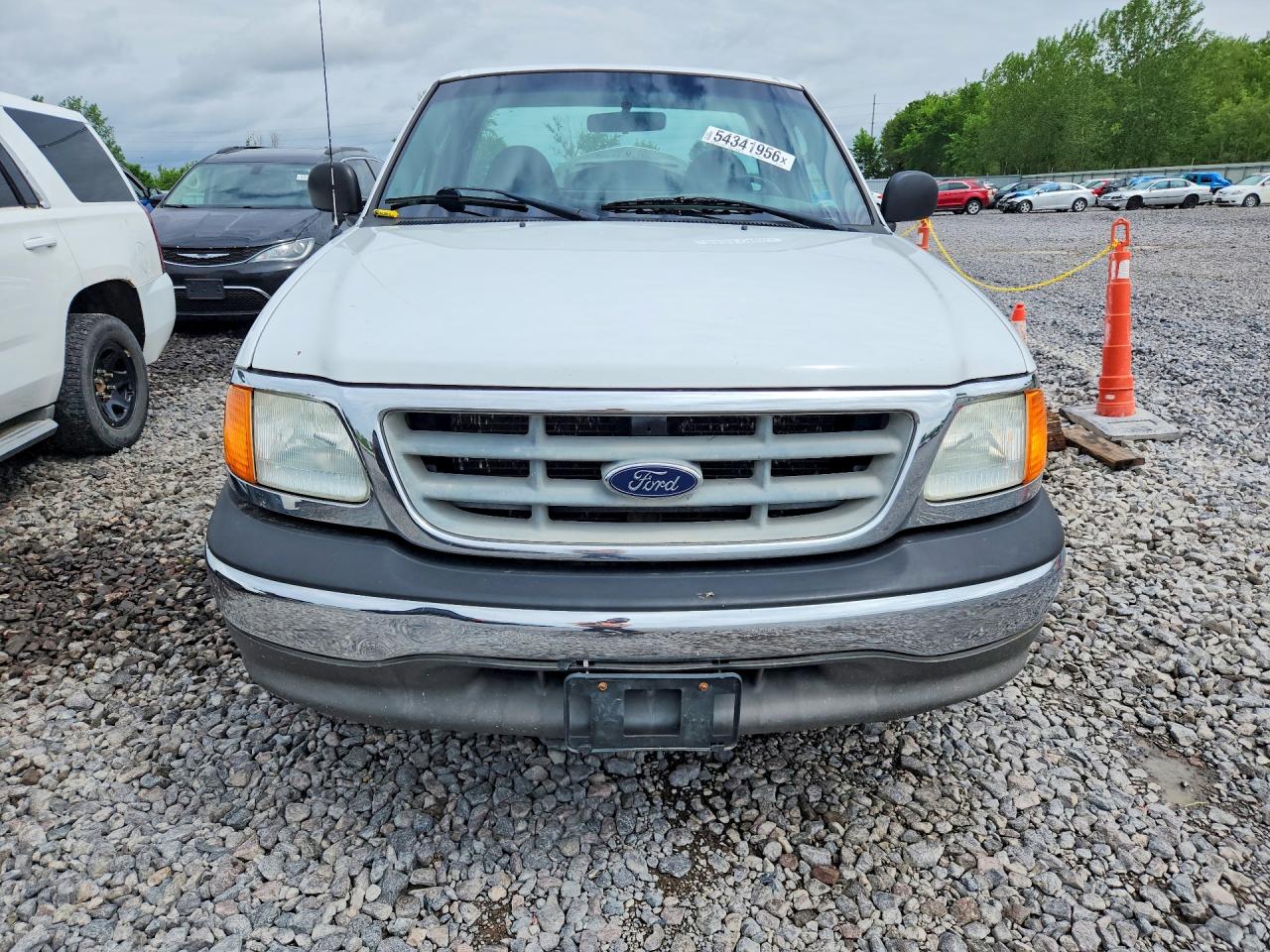 2004 Ford F-150 Heritage Classic White vin: 2FTRF17224CA08795
