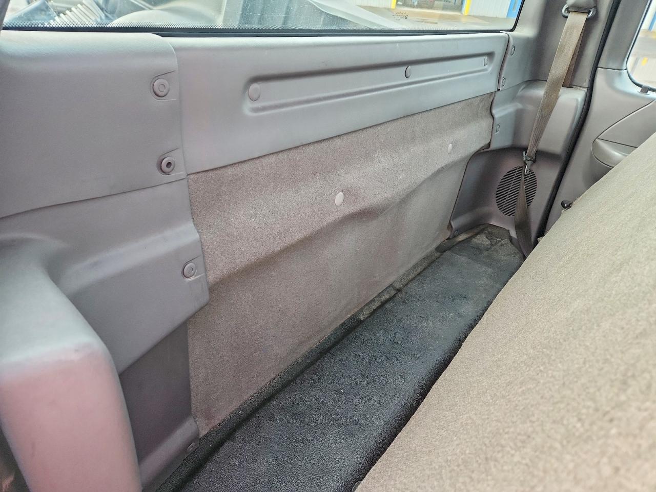 2004 Ford F-150 Heritage Classic Black vin: 2FTRF17284CA86305