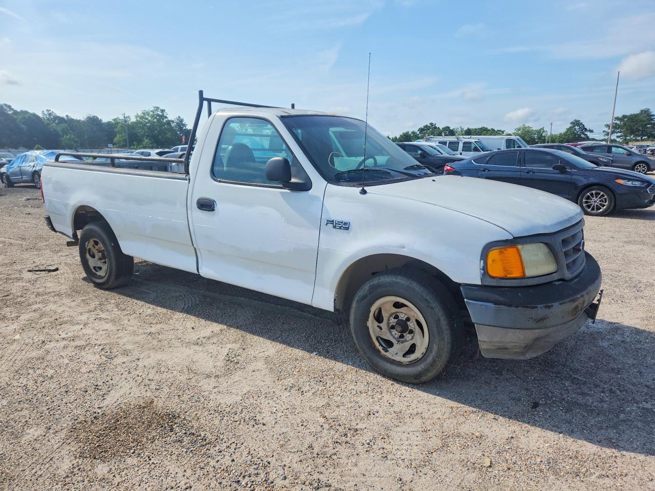 2004 Ford F-150 Heritage Classic White vin: 2FTRF17294CA51370