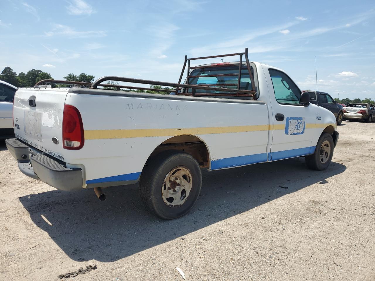 2004 Ford F-150 Heritage Classic White vin: 2FTRF17294CA51370 Damage: Right Rear Wheel, Peeling, > 12 Inches