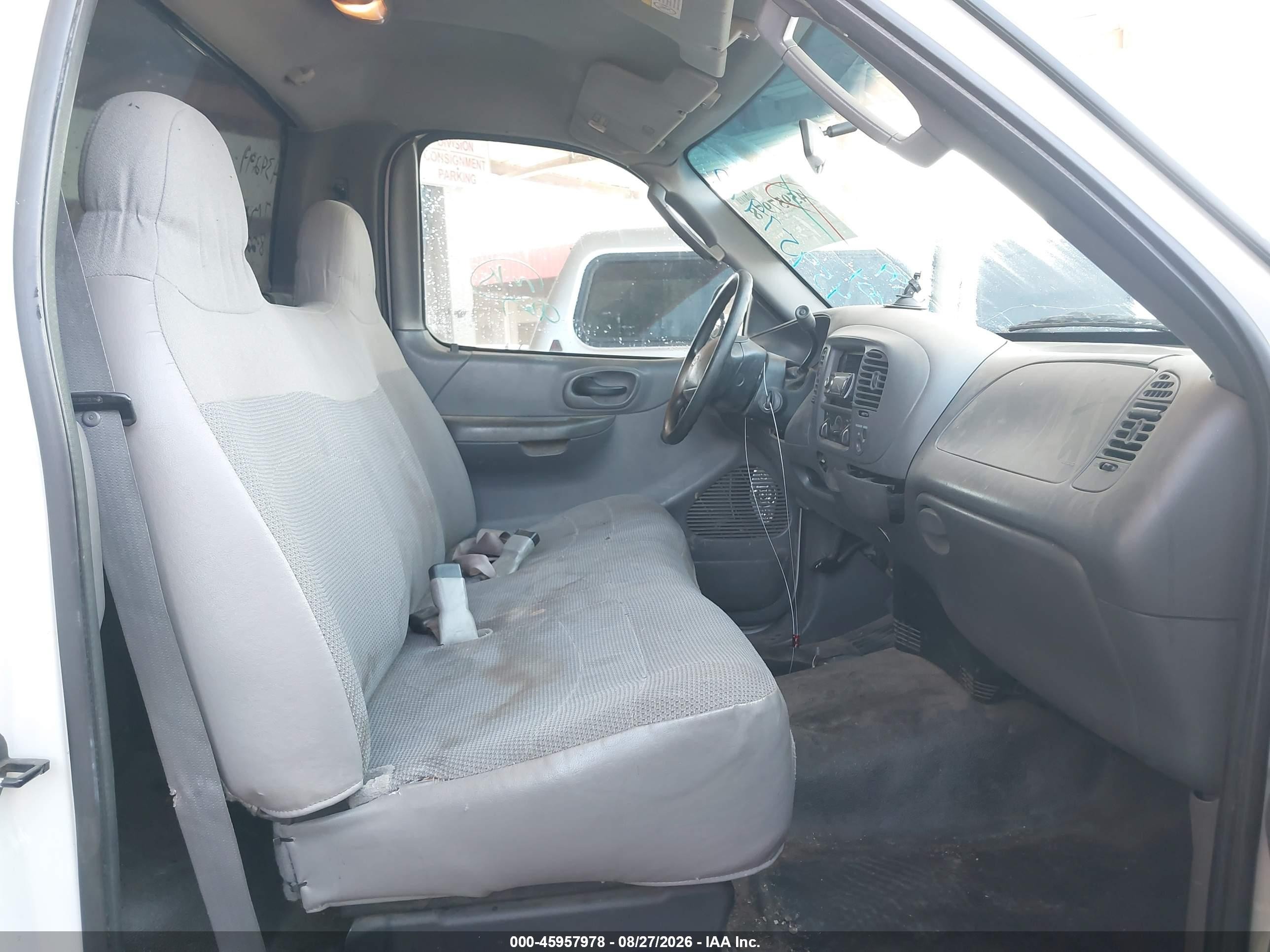2004 Ford F-150 Heritage Xl/xlt White vin: 2FTRF172X4CA34299