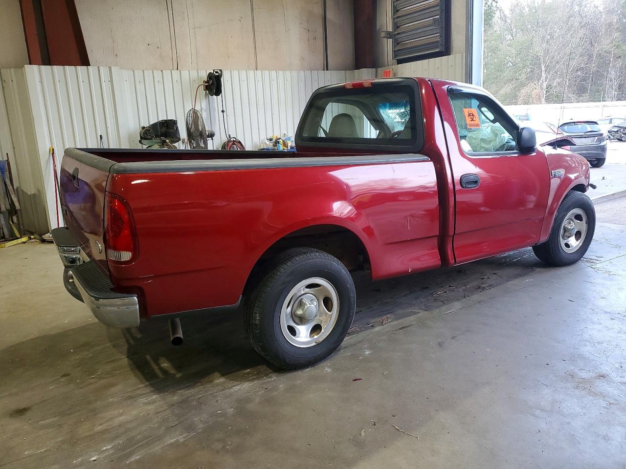 2004 Ford F-150 Heritage Classic Red vin: 2FTRF172X4CA40913