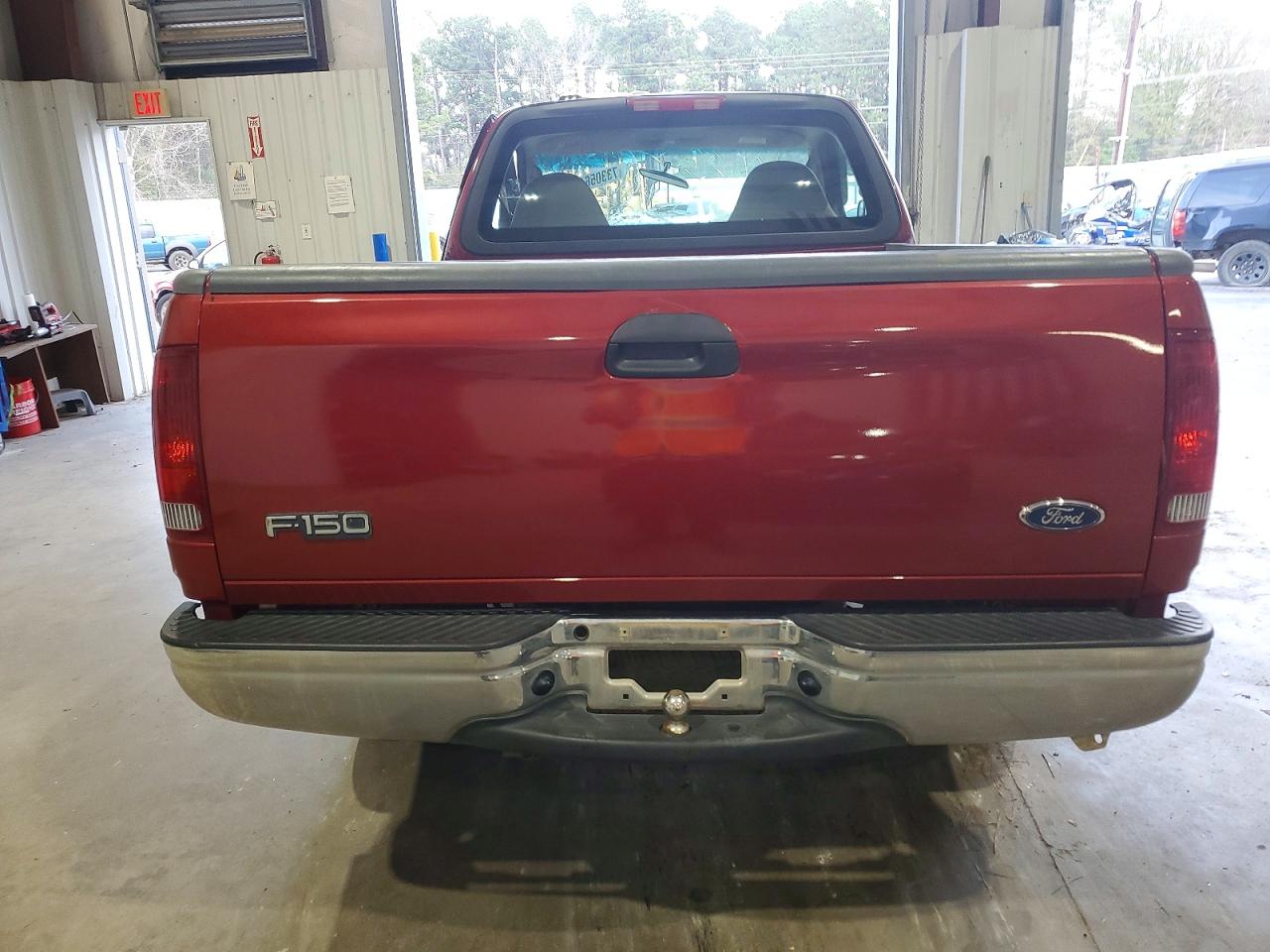 2004 Ford F-150 Heritage Classic Red vin: 2FTRF172X4CA40913