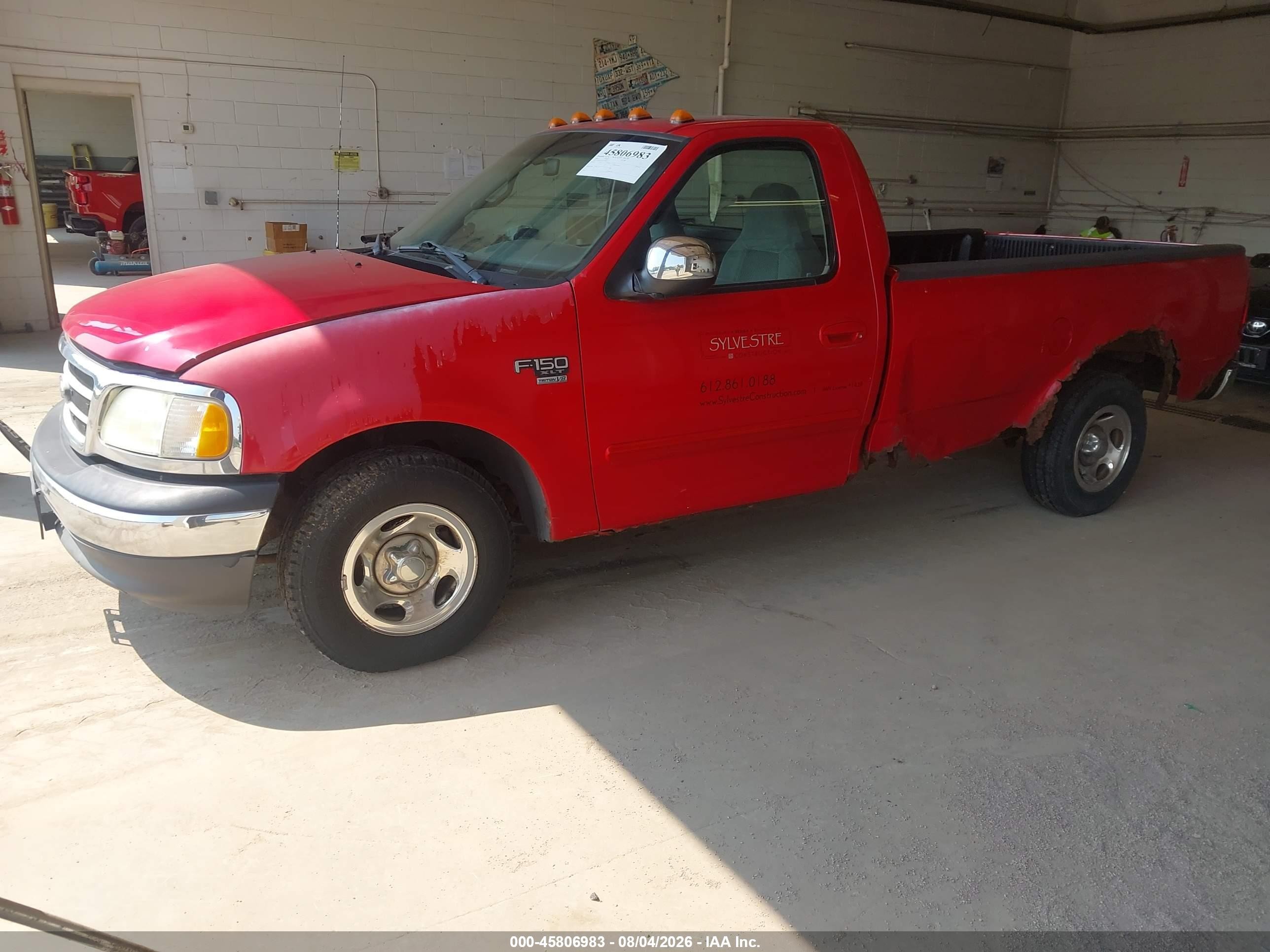 2002 Ford F-150 Xl/xlt Красный vin: 2FTRF17L52CA40470