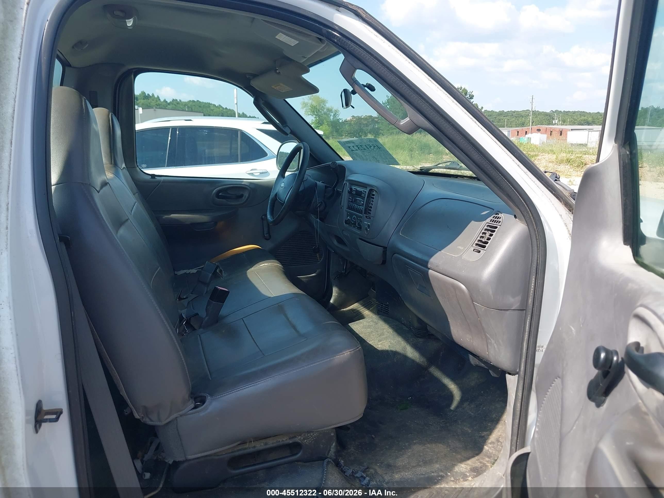 2004 Ford F-150 Heritage Xl/xlt White vin: 2FTRF17W34CA40416