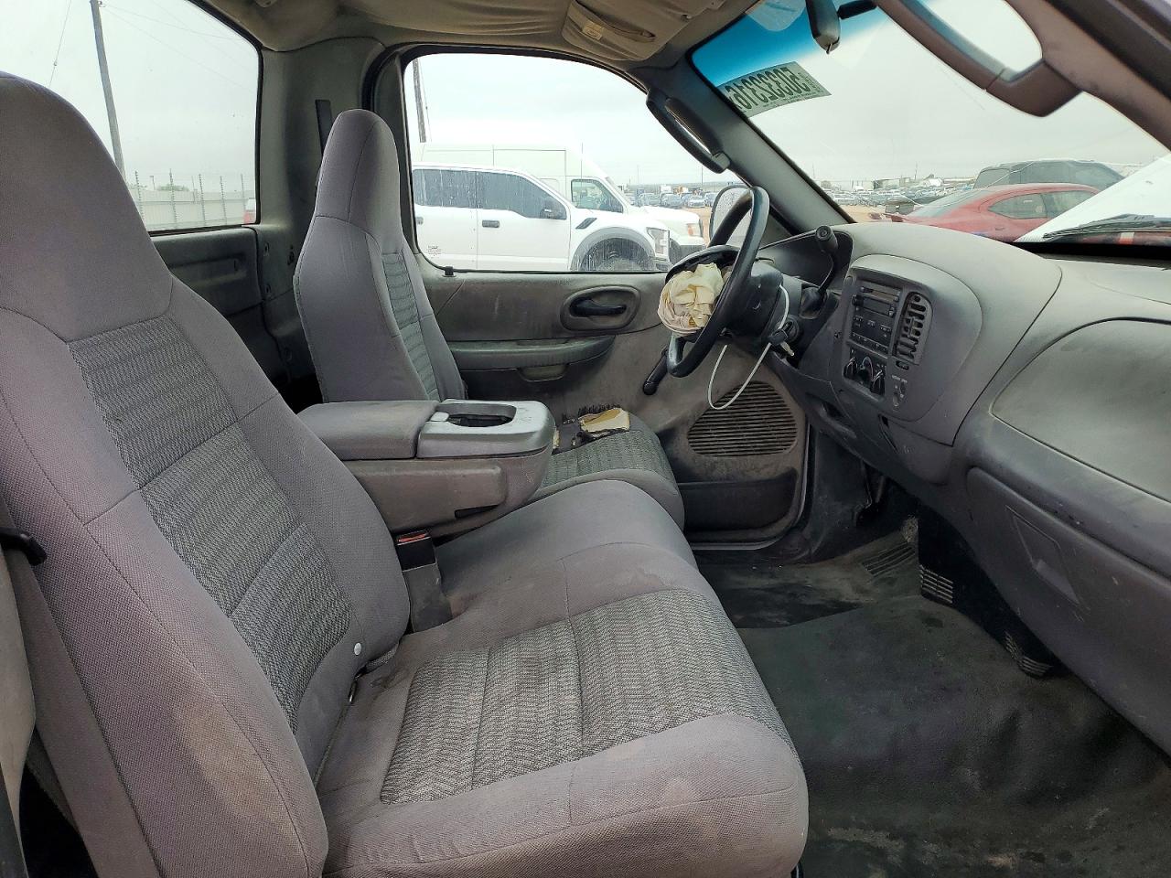 2004 Ford F-150 Heritage Classic White vin: 2FTRF17W94CA31767