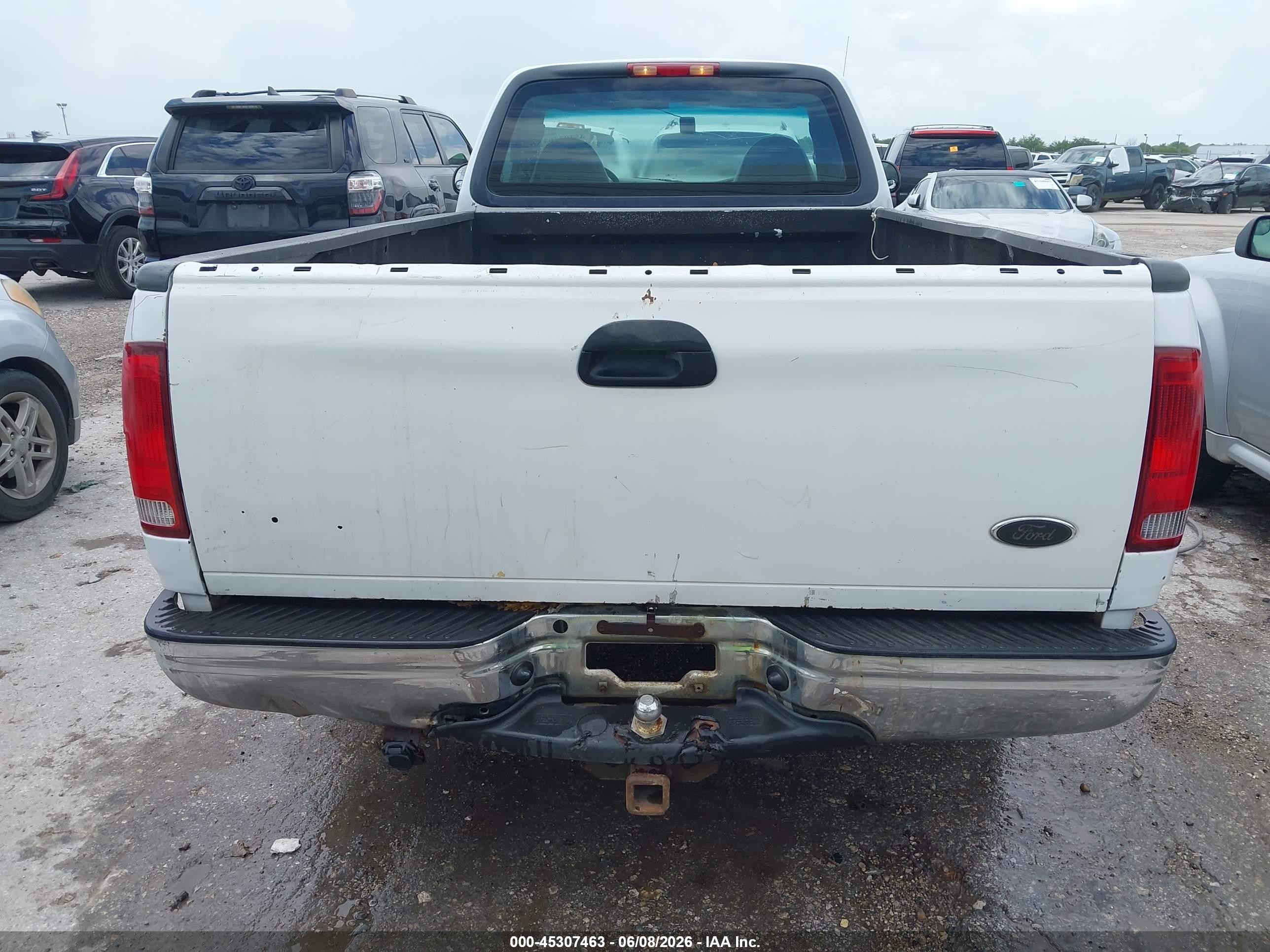 2001 Ford F-150 Xl/xlt Белый vin: 2FTRF17ZX1CA90669