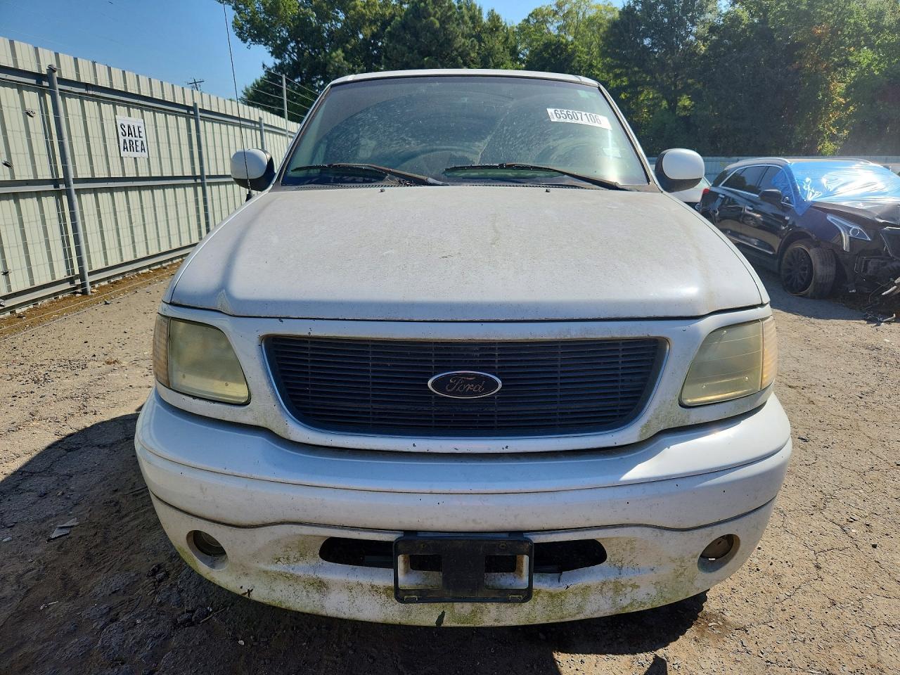 2003 Ford F150 White vin: 2FTRF18233CA82773