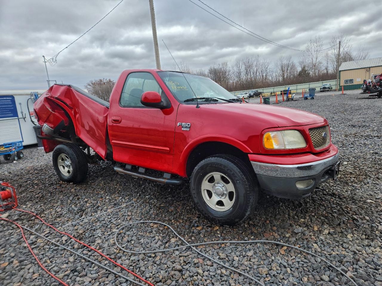 2002 Ford F150 Red vin: 2FTRF18LX2CA48918