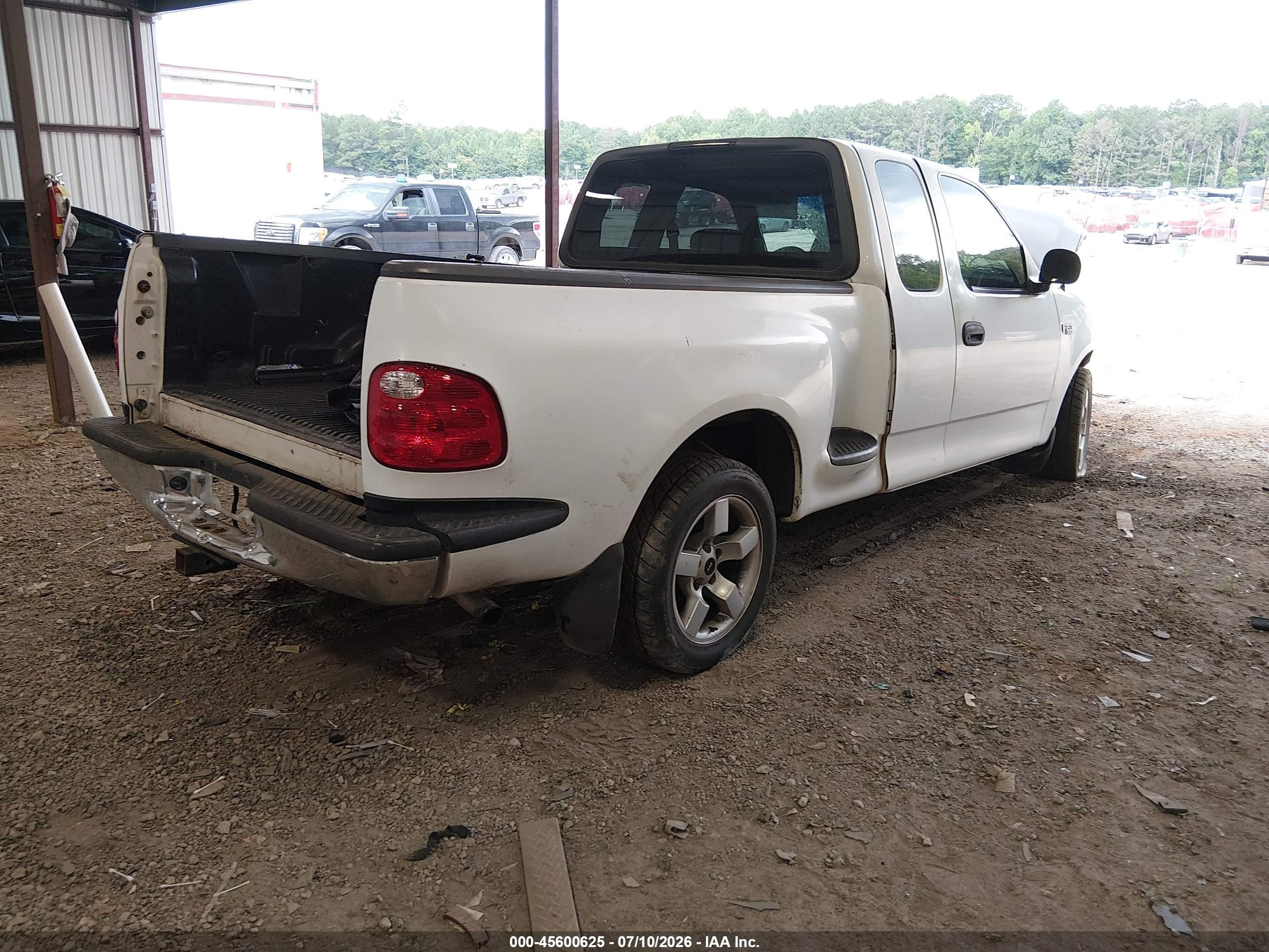 2002 Ford F-150 Xl/xlt White vin: 2FTRX07222CA26685