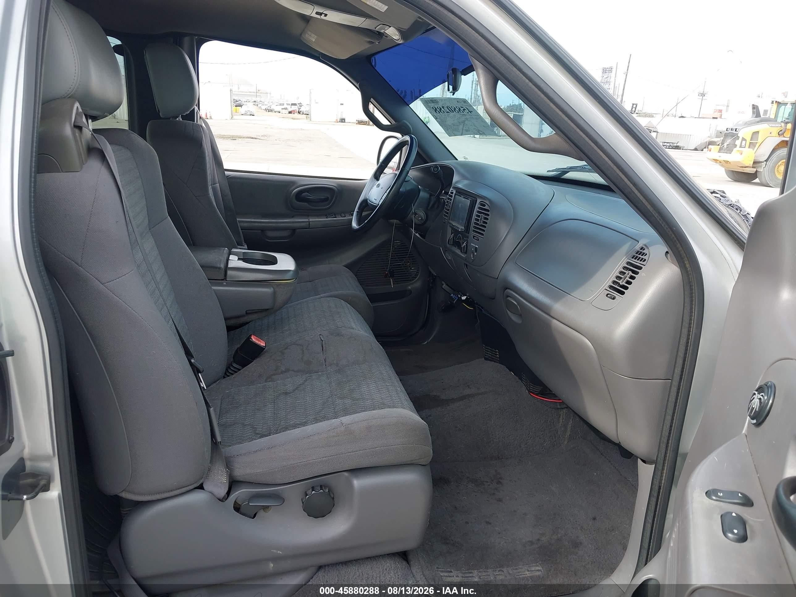 2001 Ford F-150 Lariat/xl/xlt Silver vin: 2FTRX07L11CA70717