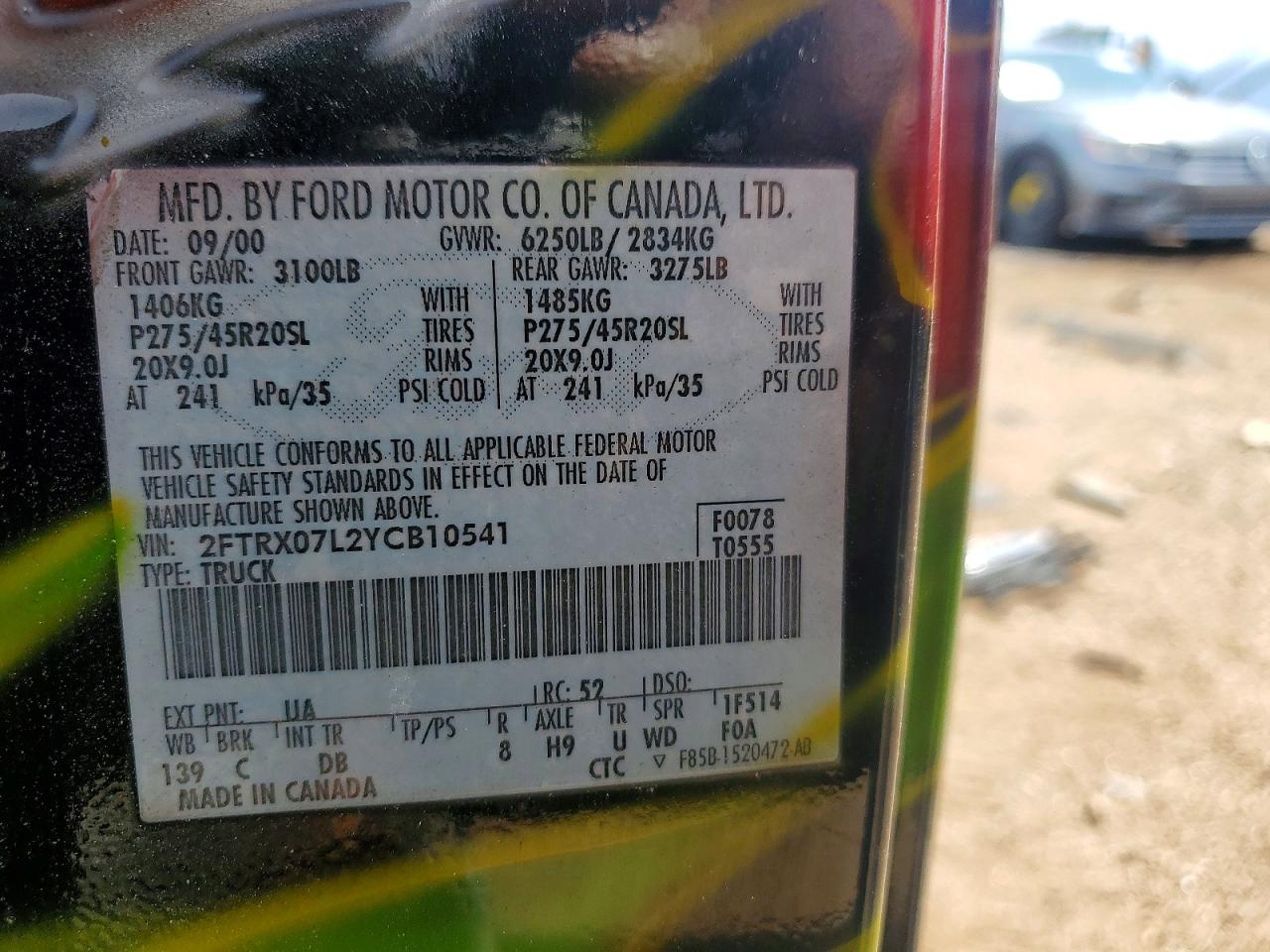 2000 Ford F150 Black vin: 2FTRX07L2YCB10541