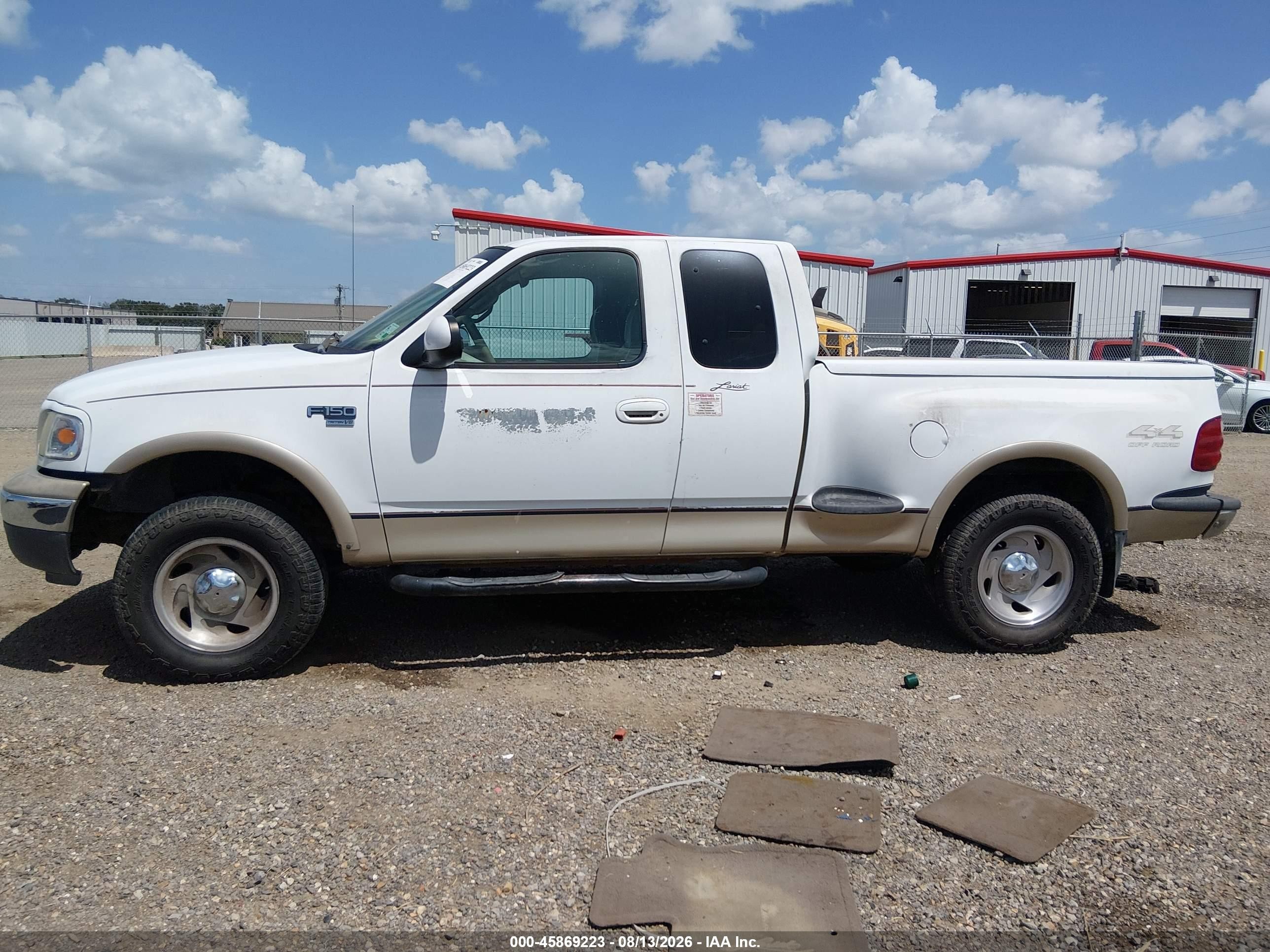 2000 Ford F-150 Lariat/xl/xlt White vin: 2FTRX08L2YCA46483