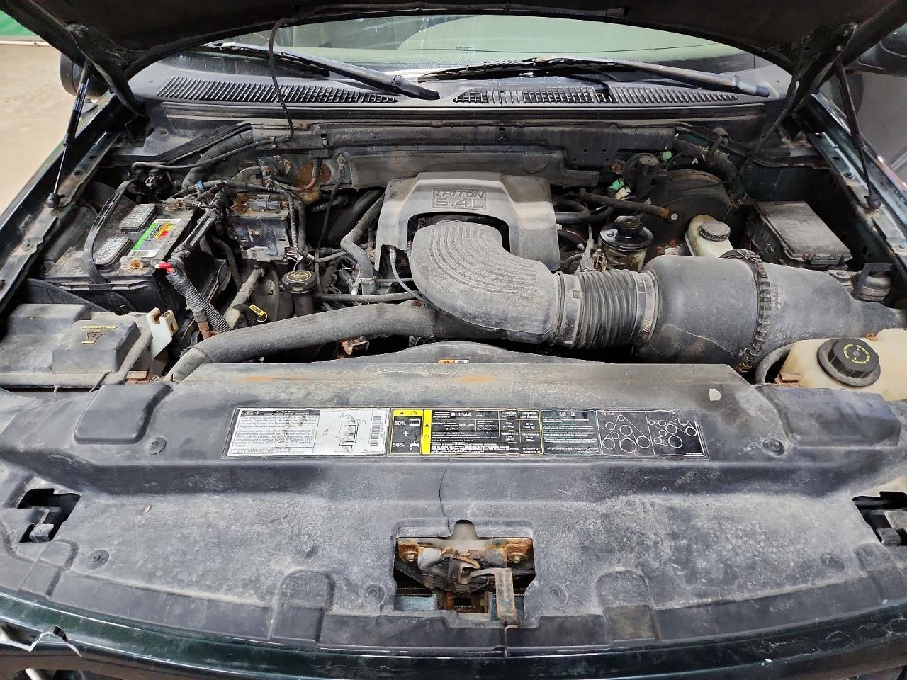 2002 Ford F150 Зеленый vin: 2FTRX08L62CA41374