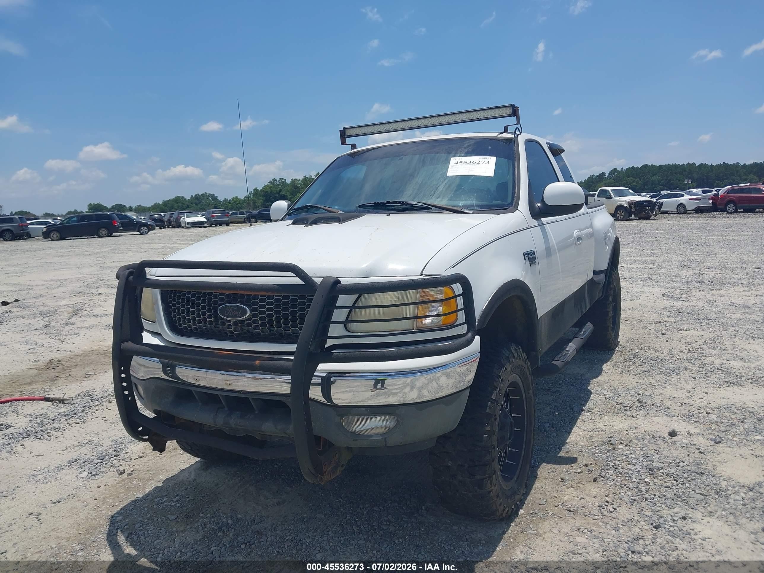 2001 Ford F-150 Lariat/xl/xlt White vin: 2FTRX08L81CA64069