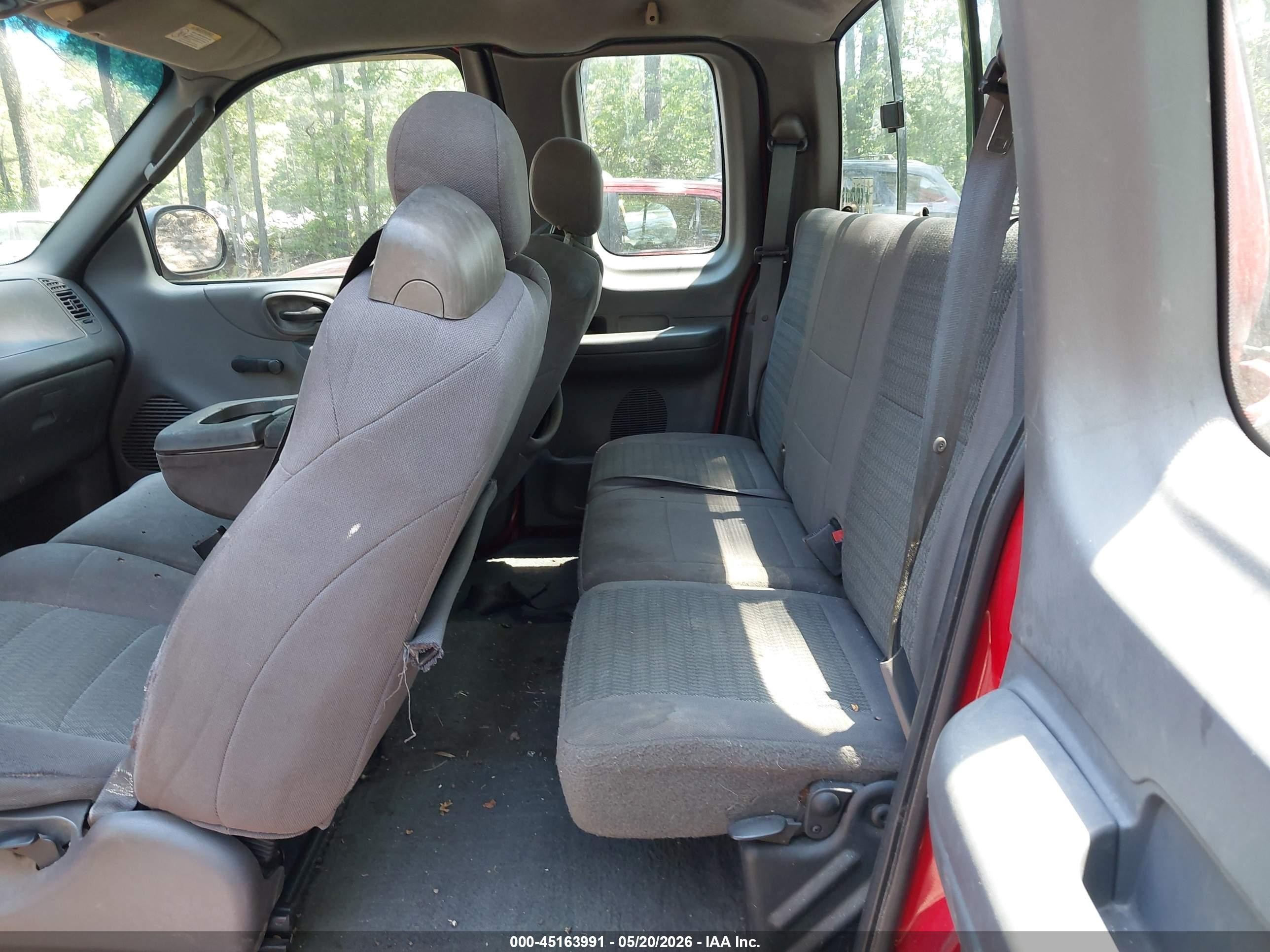 2003 Ford F-150 Xl/xlt Red vin: 2FTRX17213CB12870
