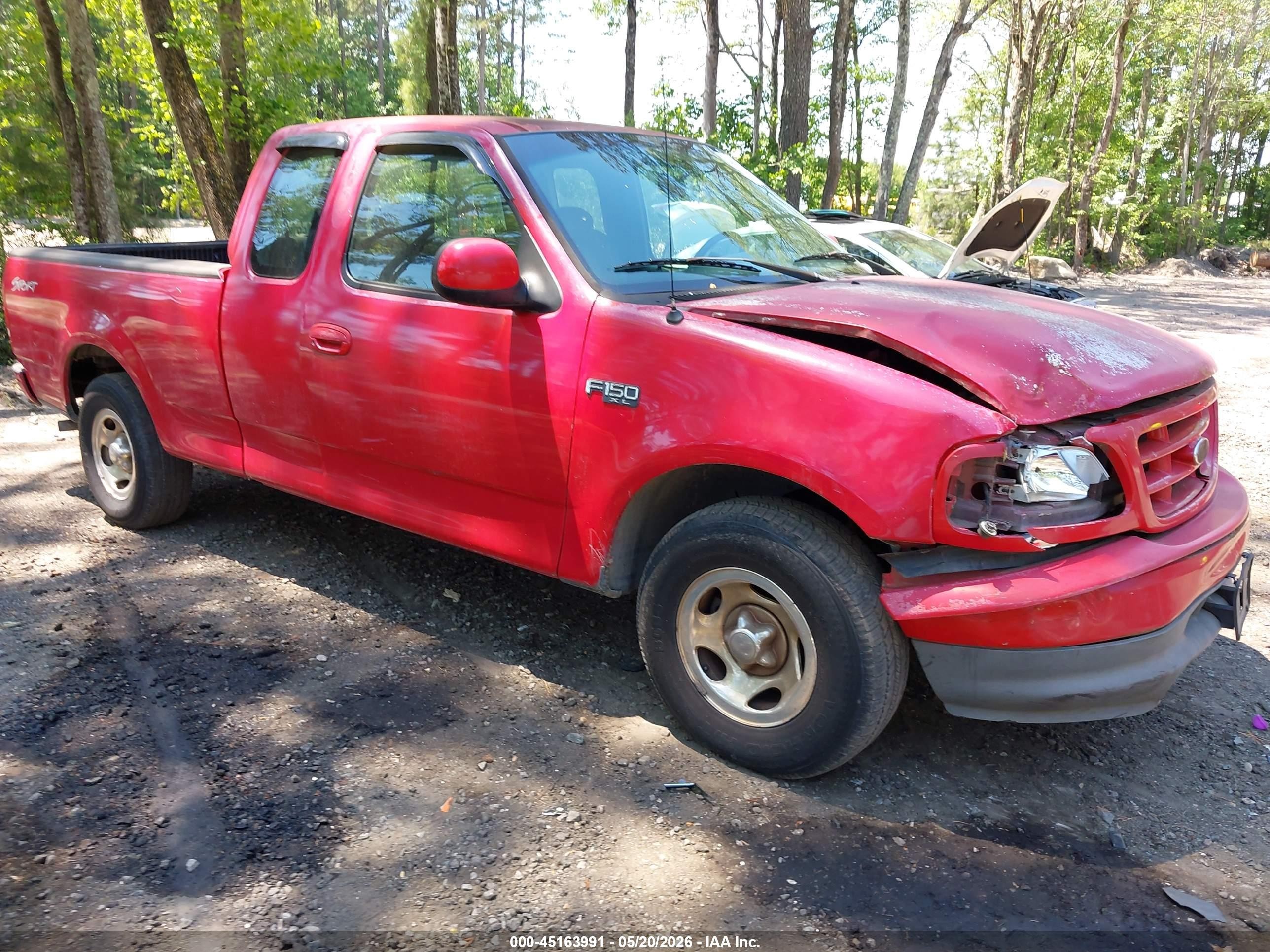 2003 Ford F-150 Xl/xlt Red vin: 2FTRX17213CB12870