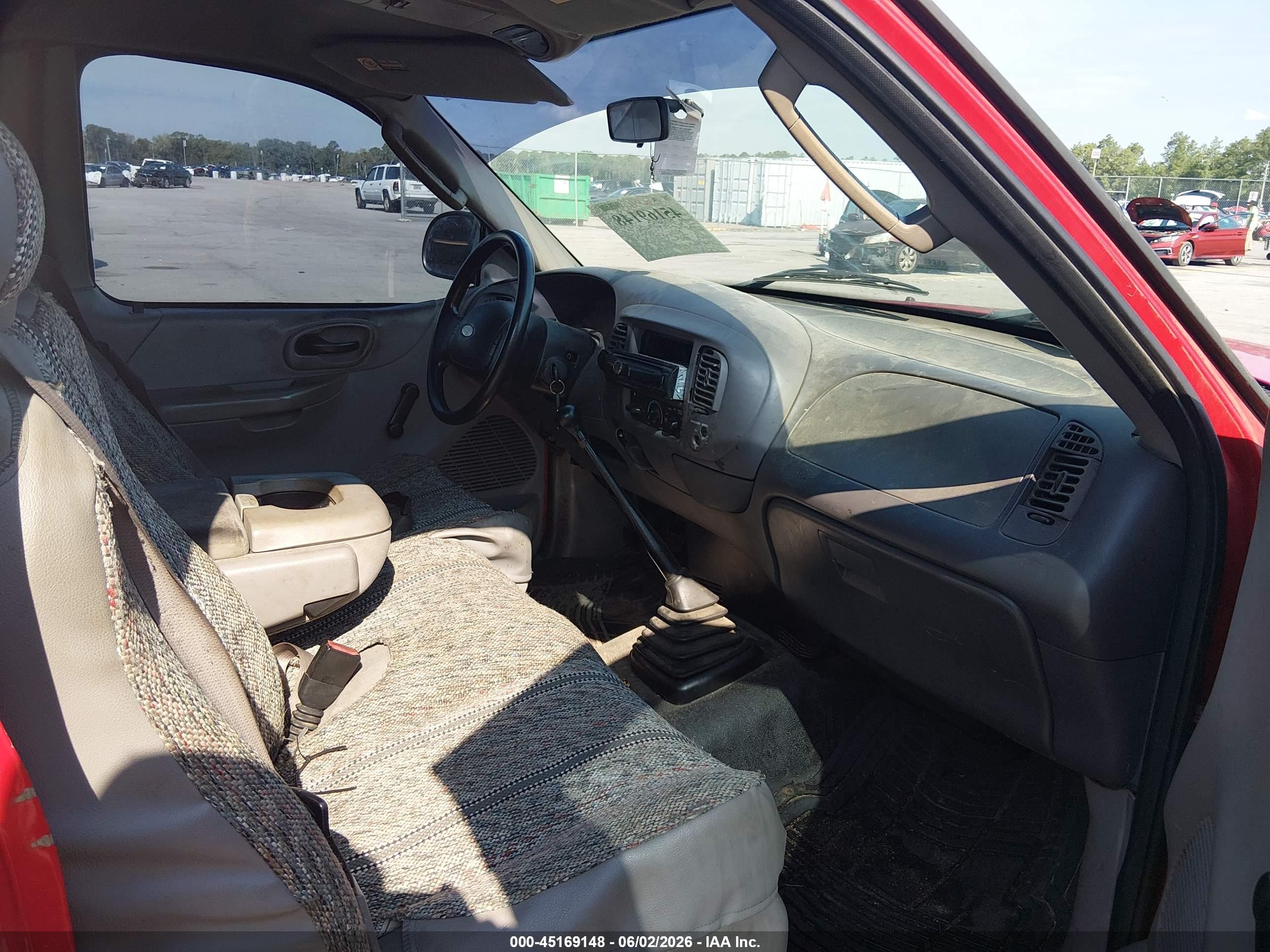 2004 Ford F-150 Heritage Xl/xlt Red vin: 2FTRX17224CA27747