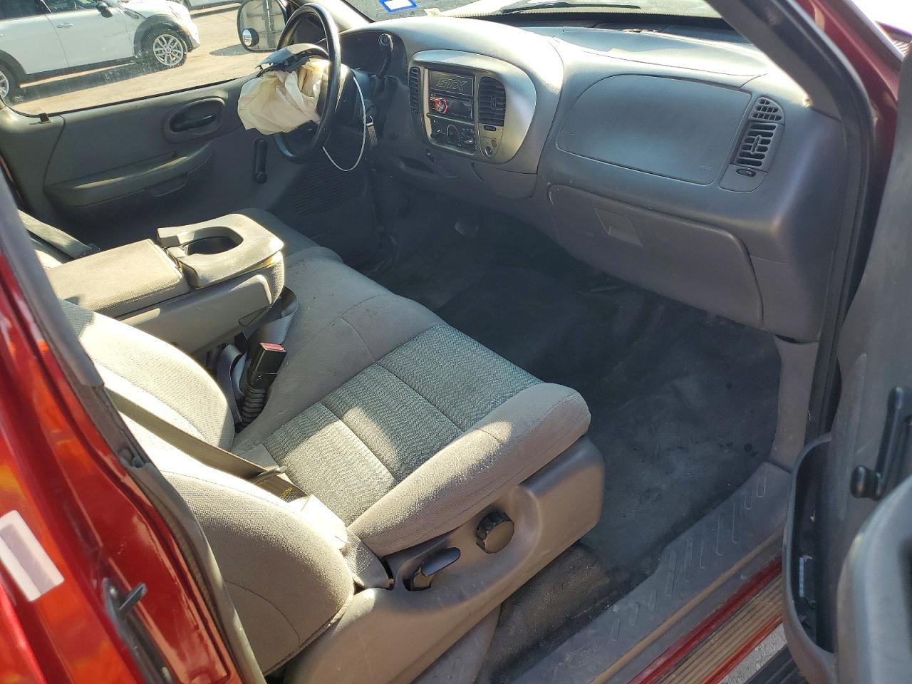 2004 Ford F-150 Heritage Classic Maroon vin: 2FTRX17224CA68783