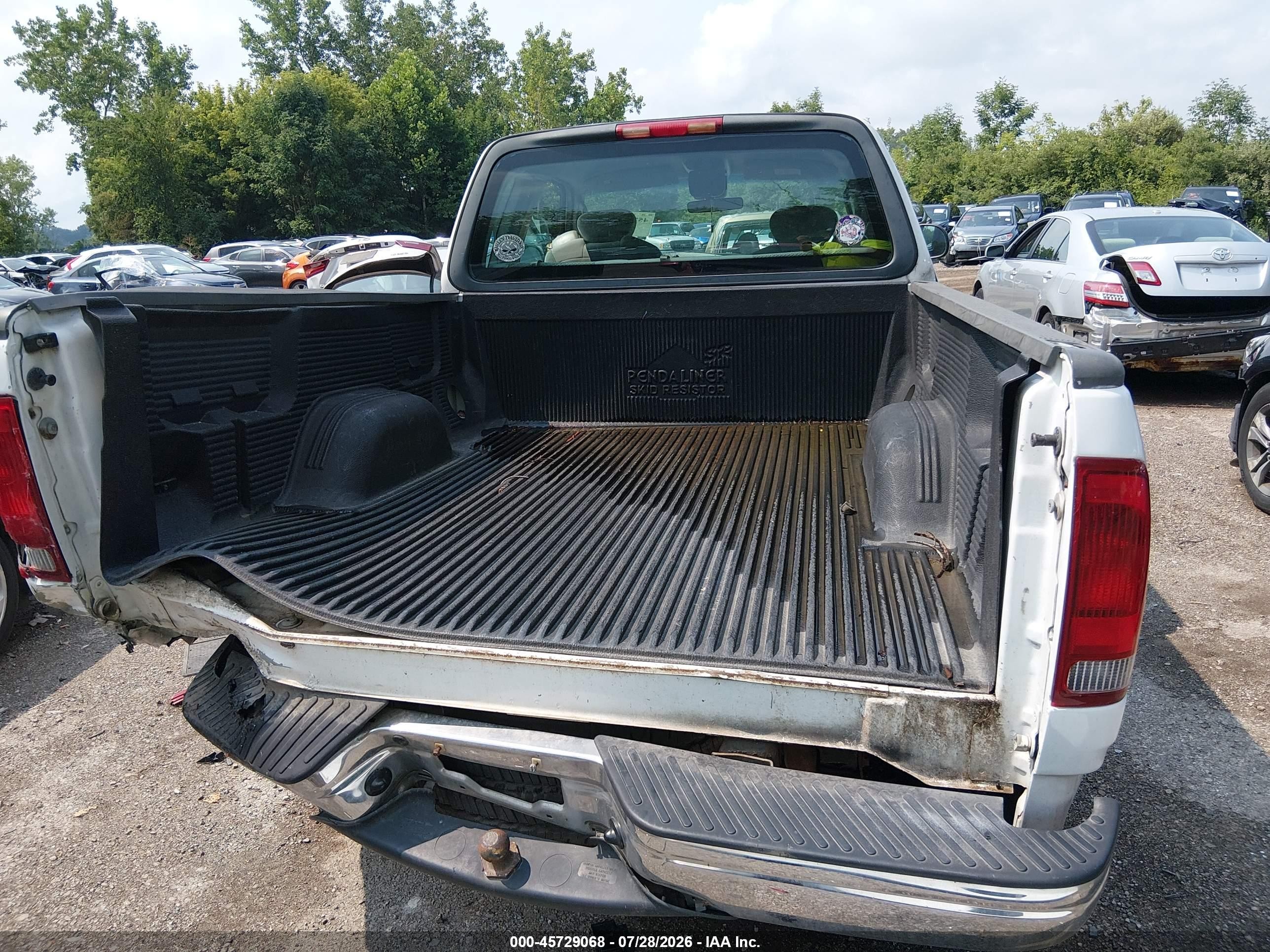 2004 Ford F-150 Heritage Xl/xlt White vin: 2FTRX17234CA18863